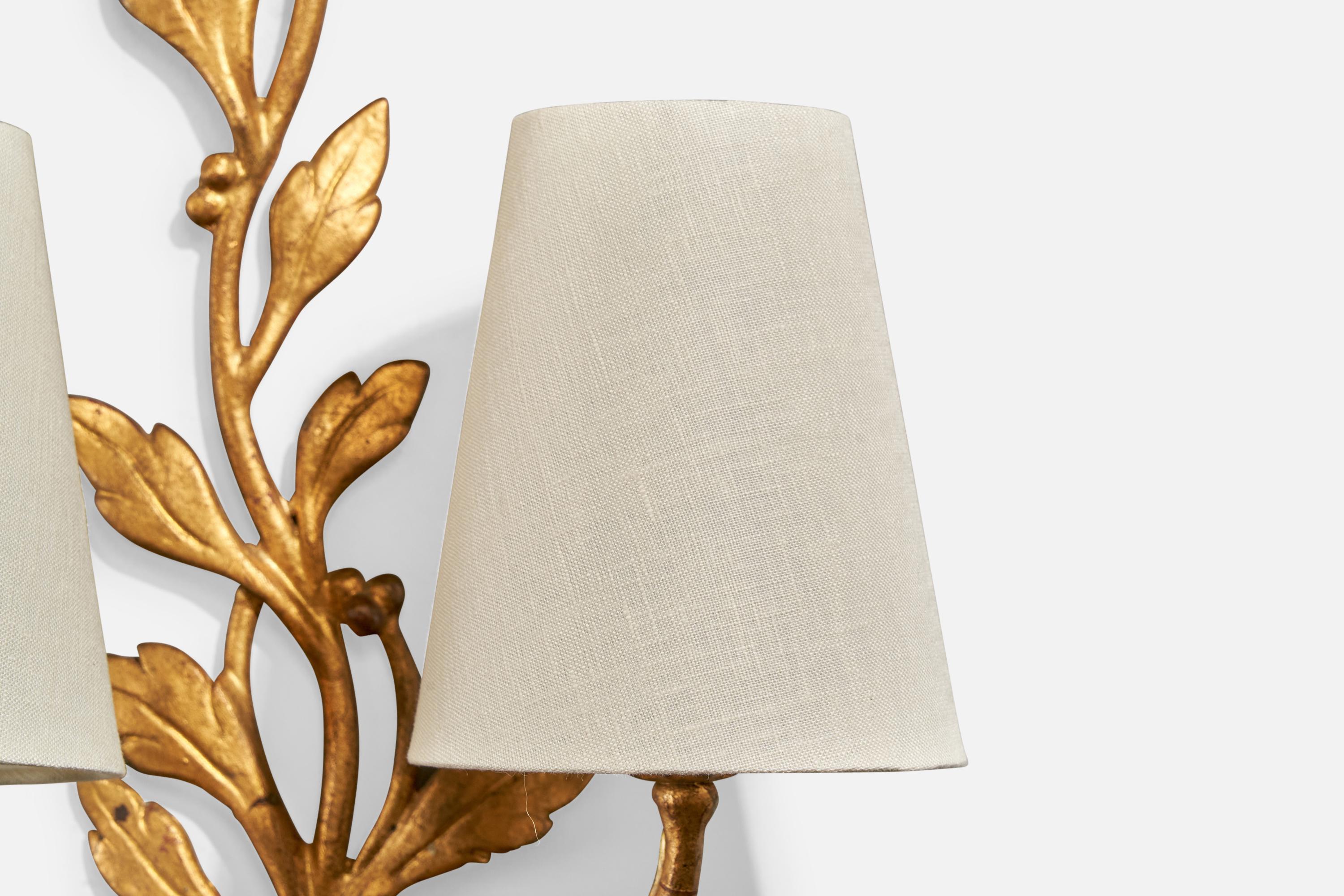 Metallo Designer francese, lampade da parete, metallo, tessuto, Francia, anni '1940 in vendita