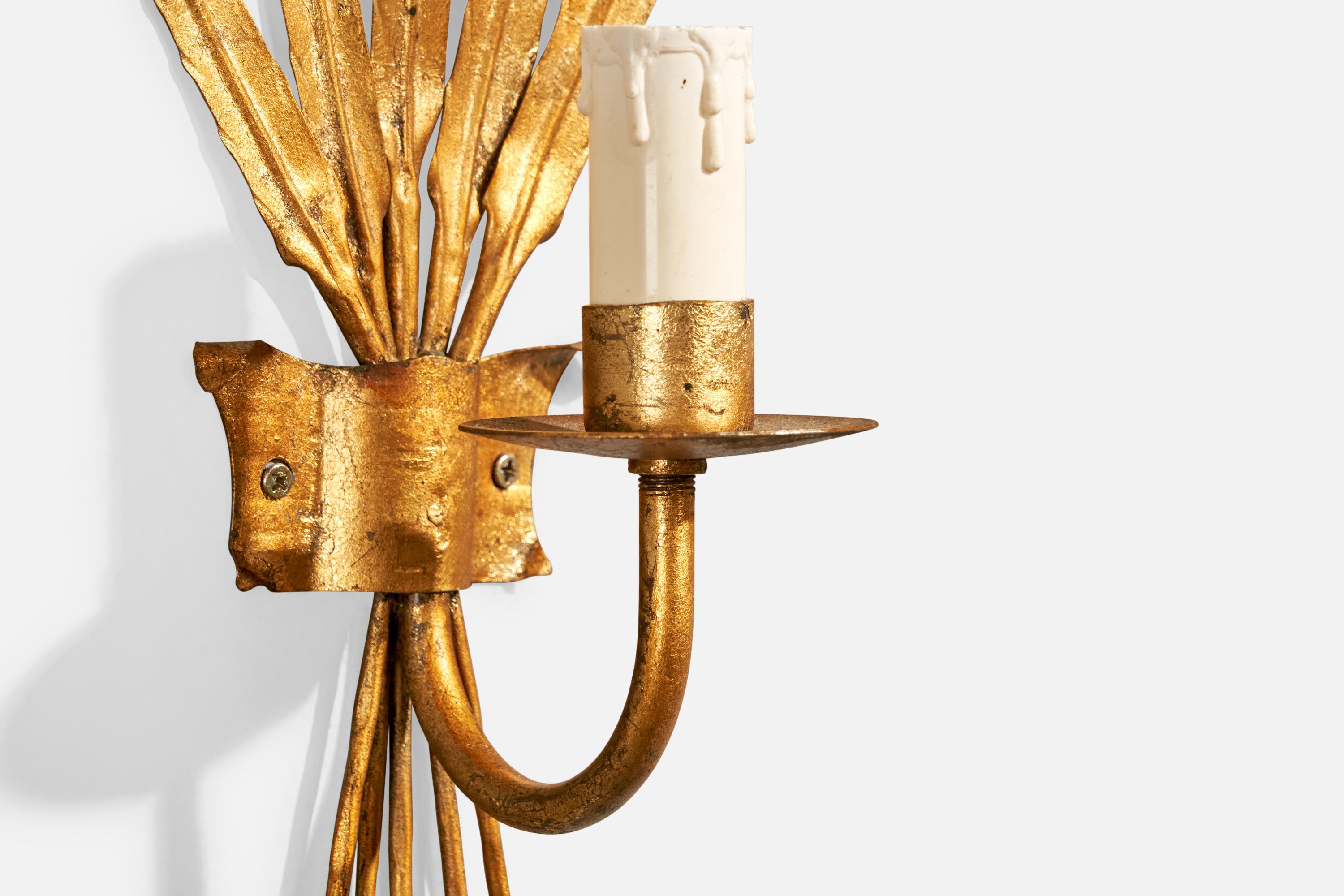 Designer francese, lampade da parete, metallo, tessuto, Francia, anni '1940 in vendita 1
