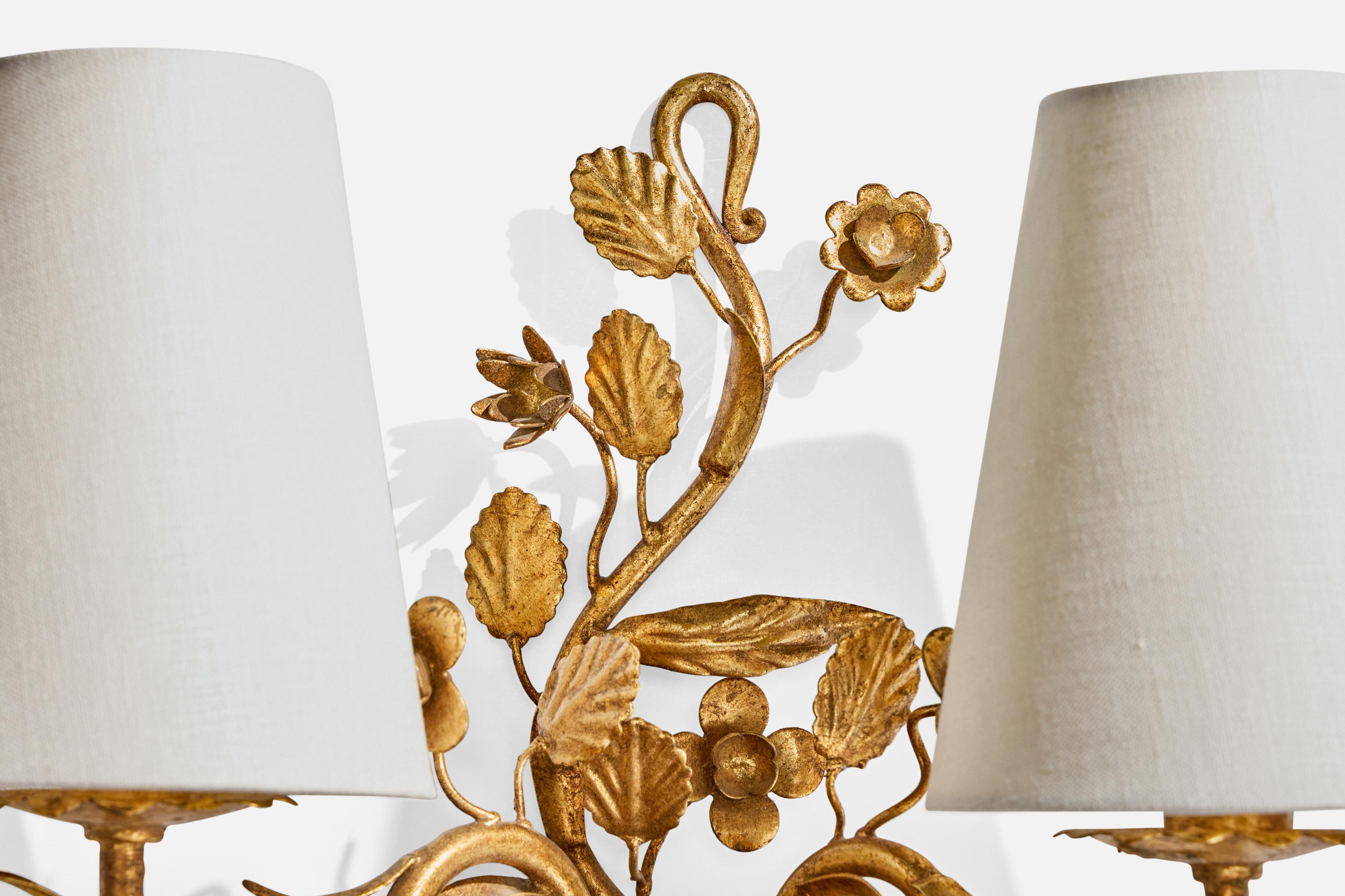 Designer francese, lampade da parete, metallo, tessuto, Francia, anni '1940 in vendita 1