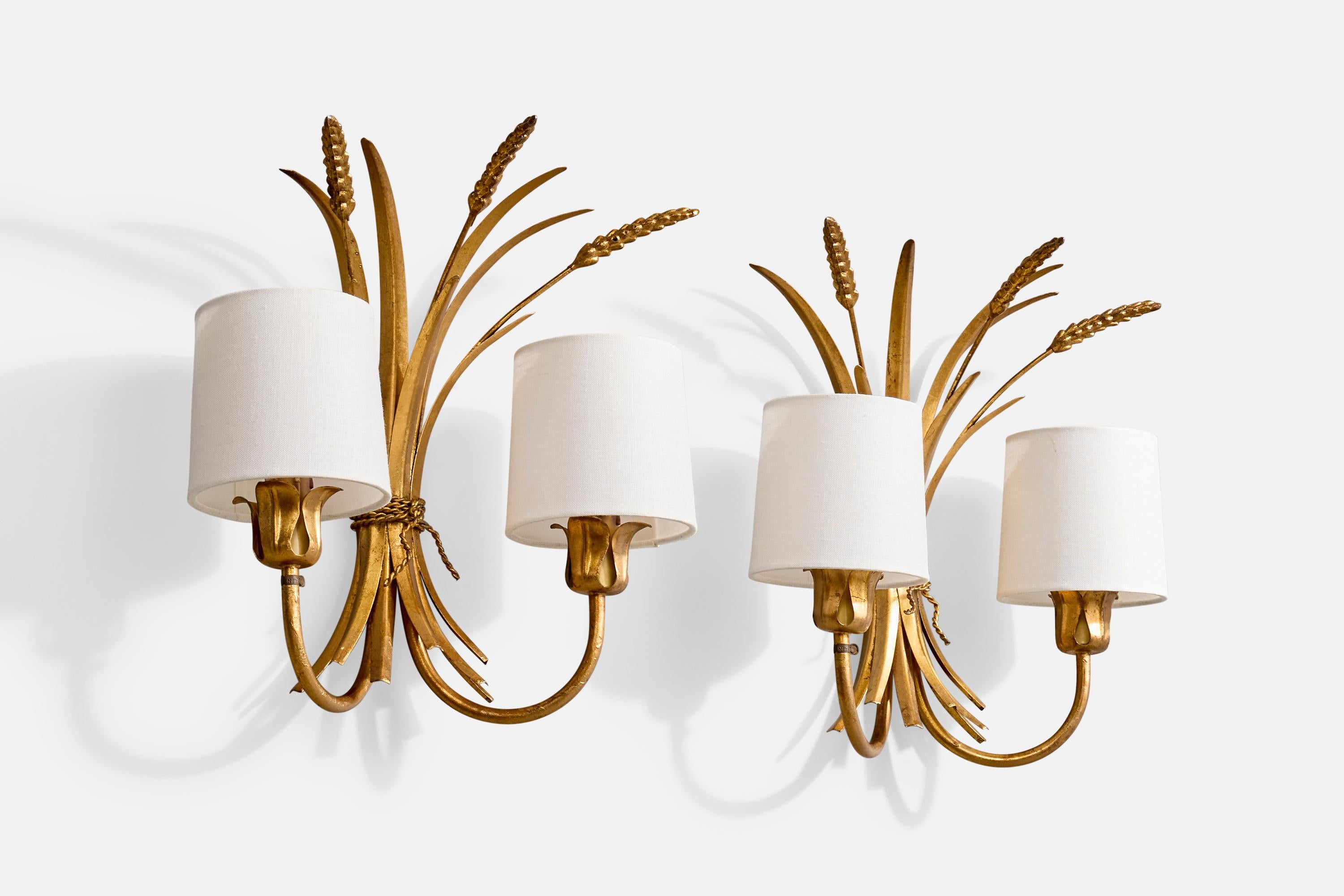 Französischer Designer, Wall Lights, Metall, Stoff, Frankreich, 1950er Jahre (Moderne der Mitte des Jahrhunderts) im Angebot