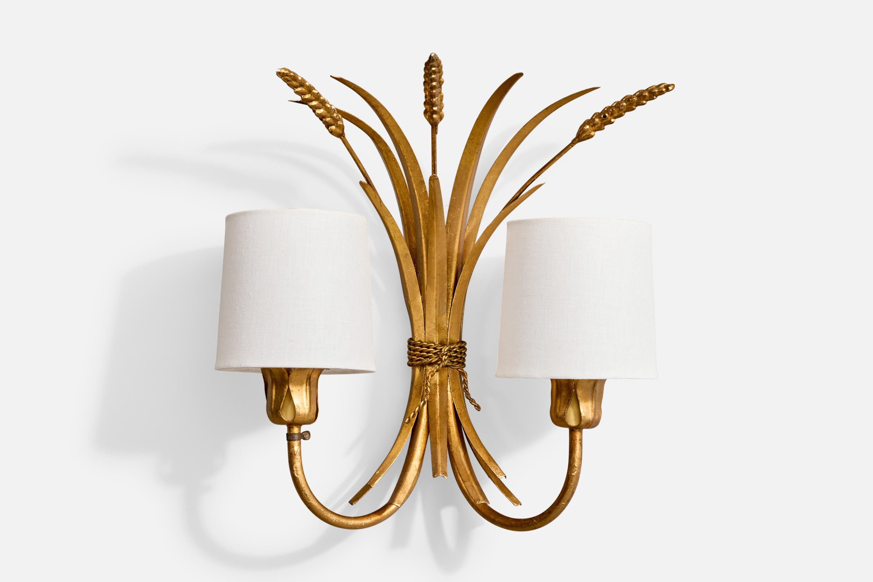 Französischer Designer, Wall Lights, Metall, Stoff, Frankreich, 1950er Jahre im Zustand „Gut“ im Angebot in High Point, NC