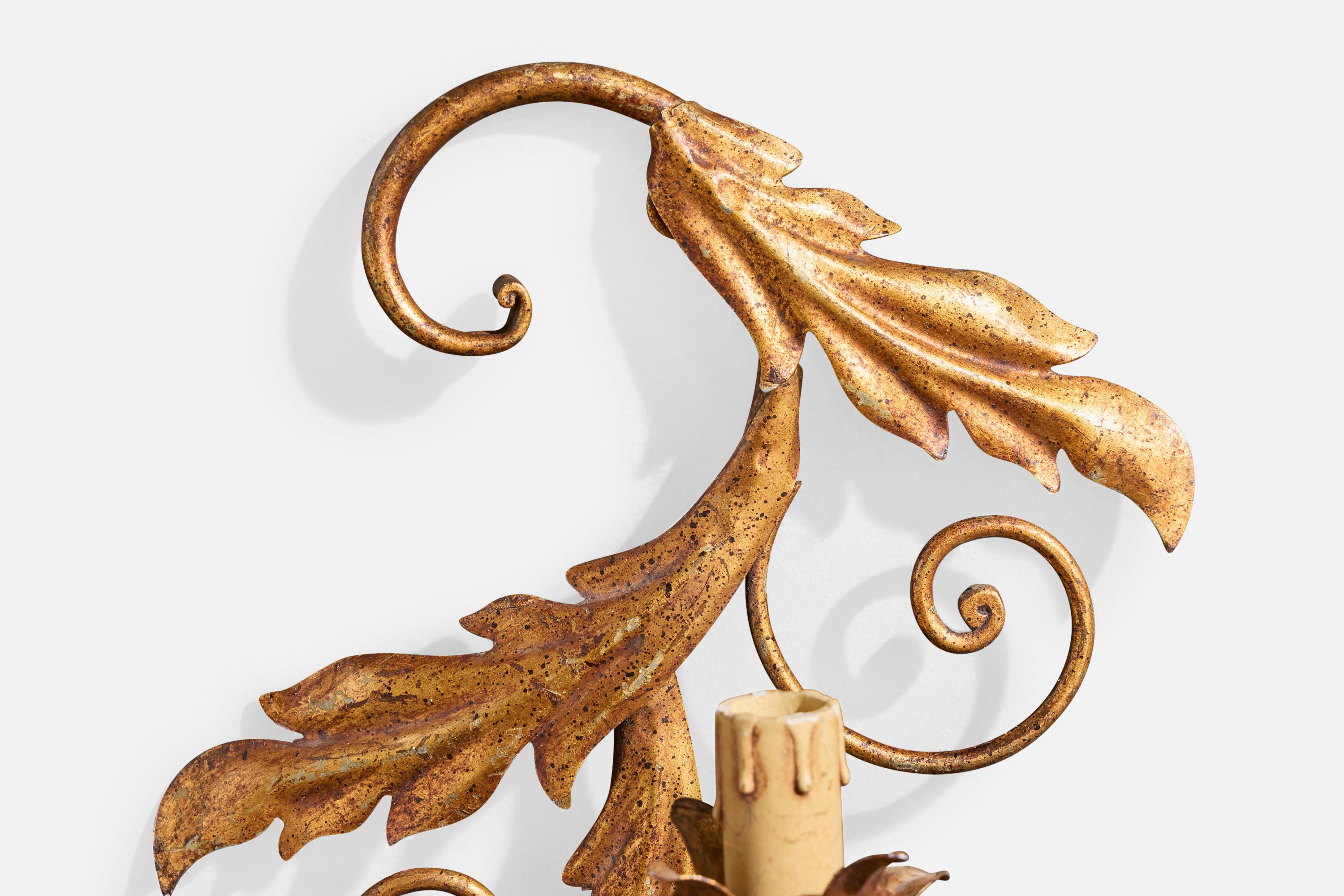 Metallo Designer francese, lampade da parete, metallo, tessuto, Francia, anni '1950 in vendita