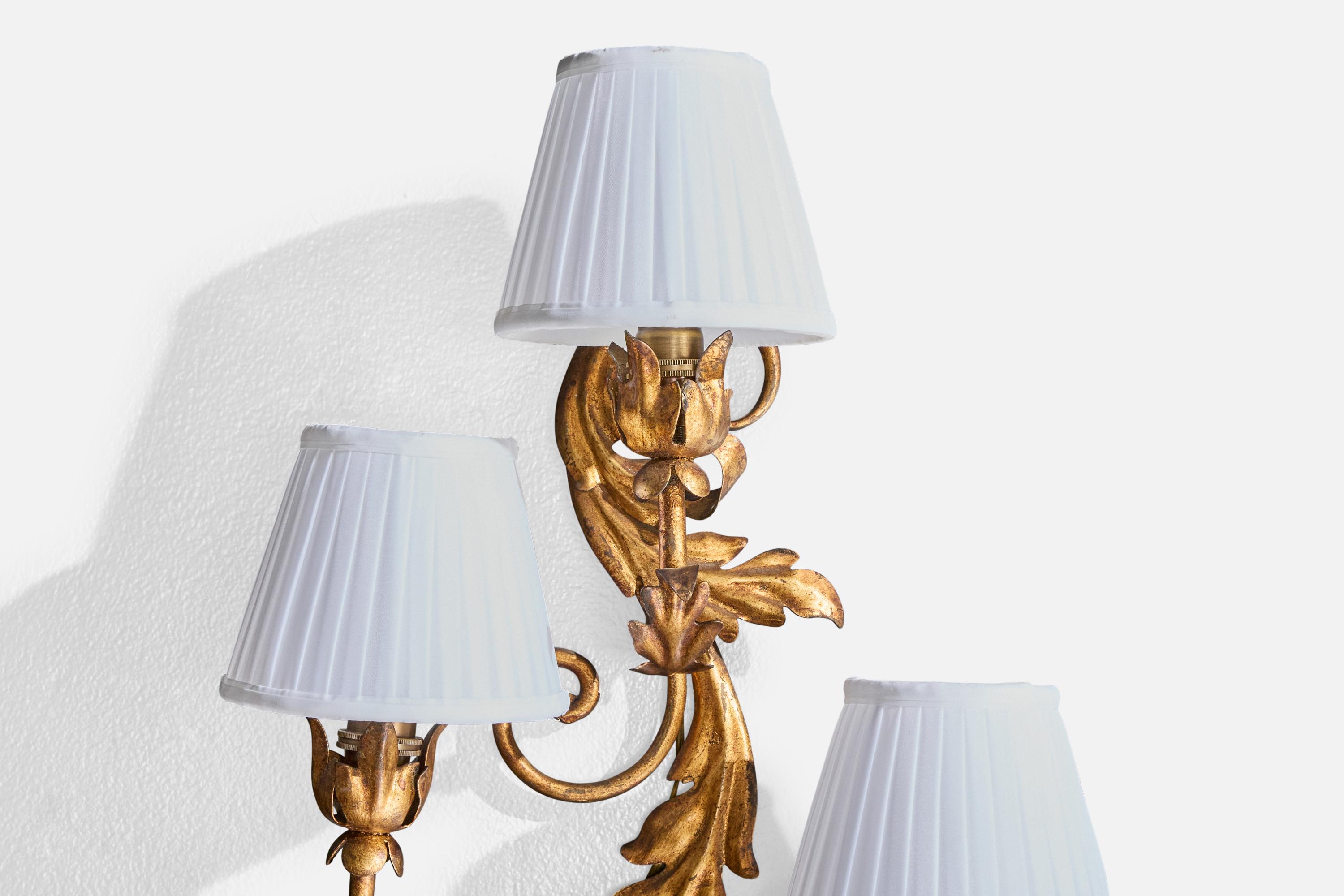 Metallo Designer francese, lampade da parete, metallo, tessuto, Francia, anni '1950 in vendita