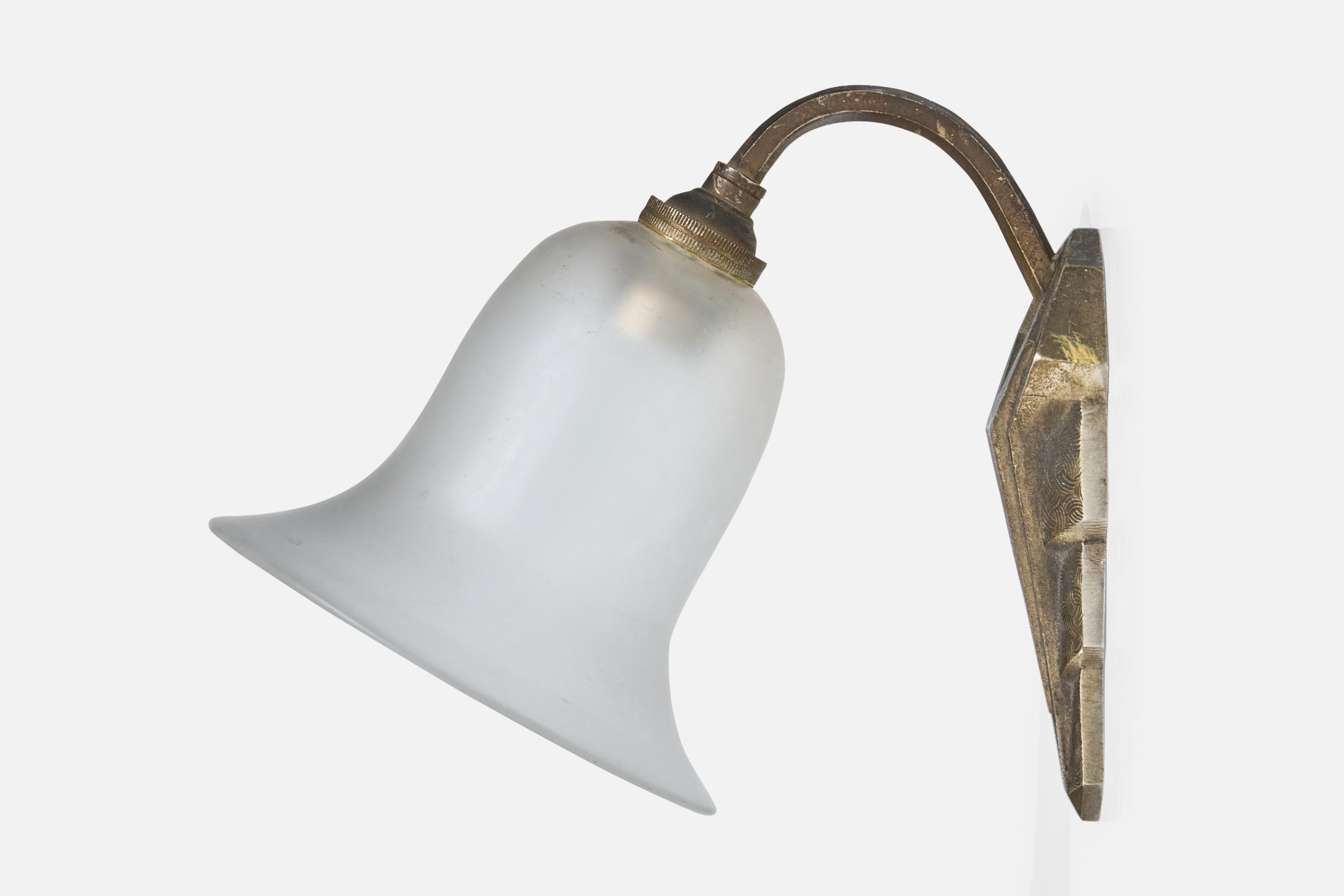 Metà XX secolo Designer francese, lampade da parete, metallo, vetro, Francia, anni '1930 in vendita