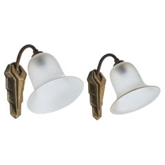 Designer francese, lampade da parete, metallo, vetro, Francia, anni 
1930