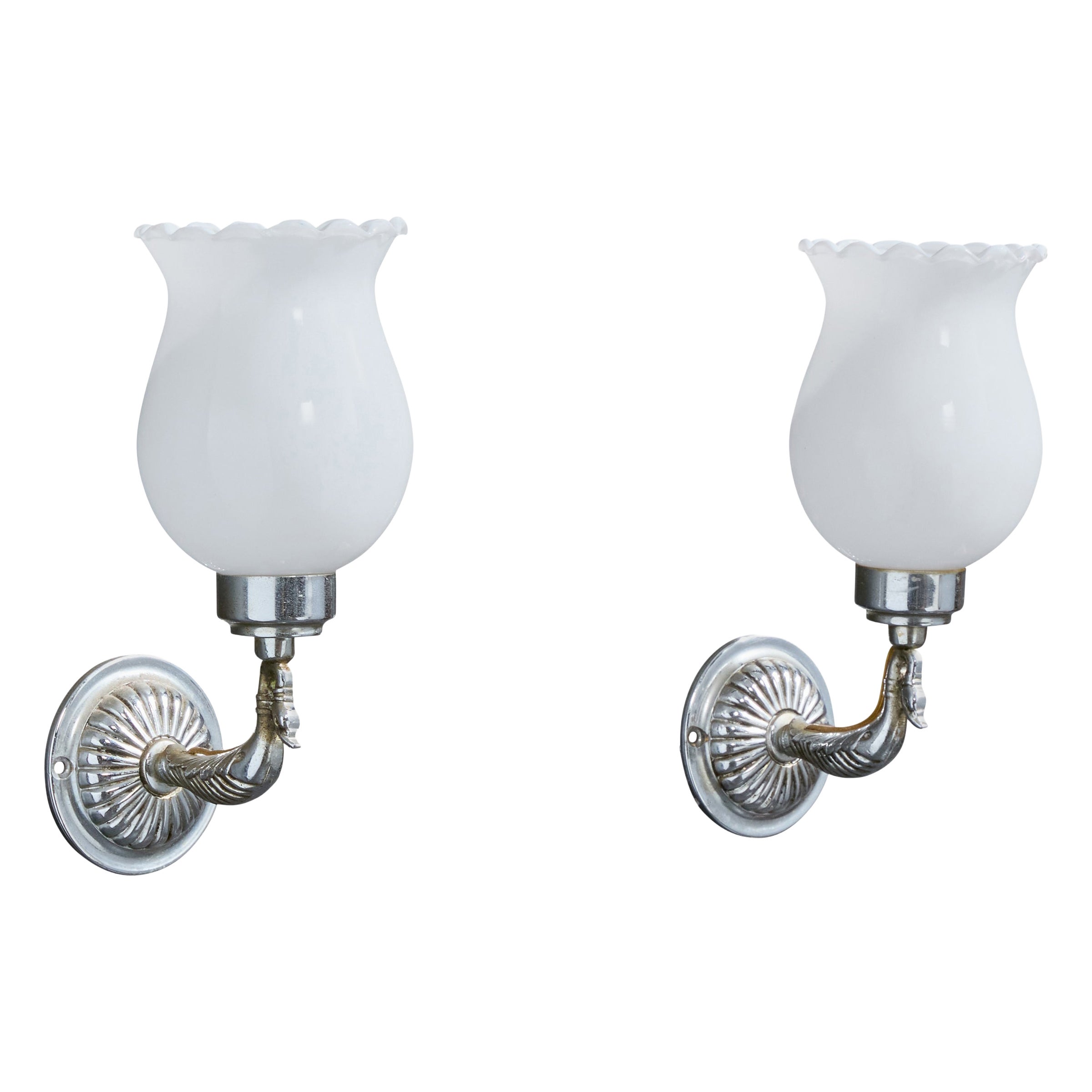 Designer francese, lampade da parete, metallo, vetro, Francia, anni '50