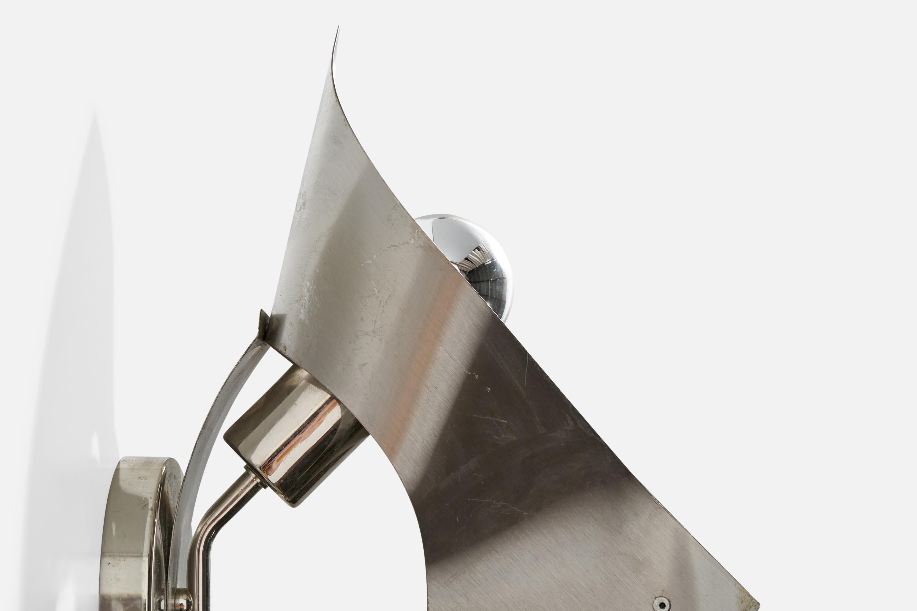 French Designer, Wall Lights, Steel, France, c. 1970s For Sale 8