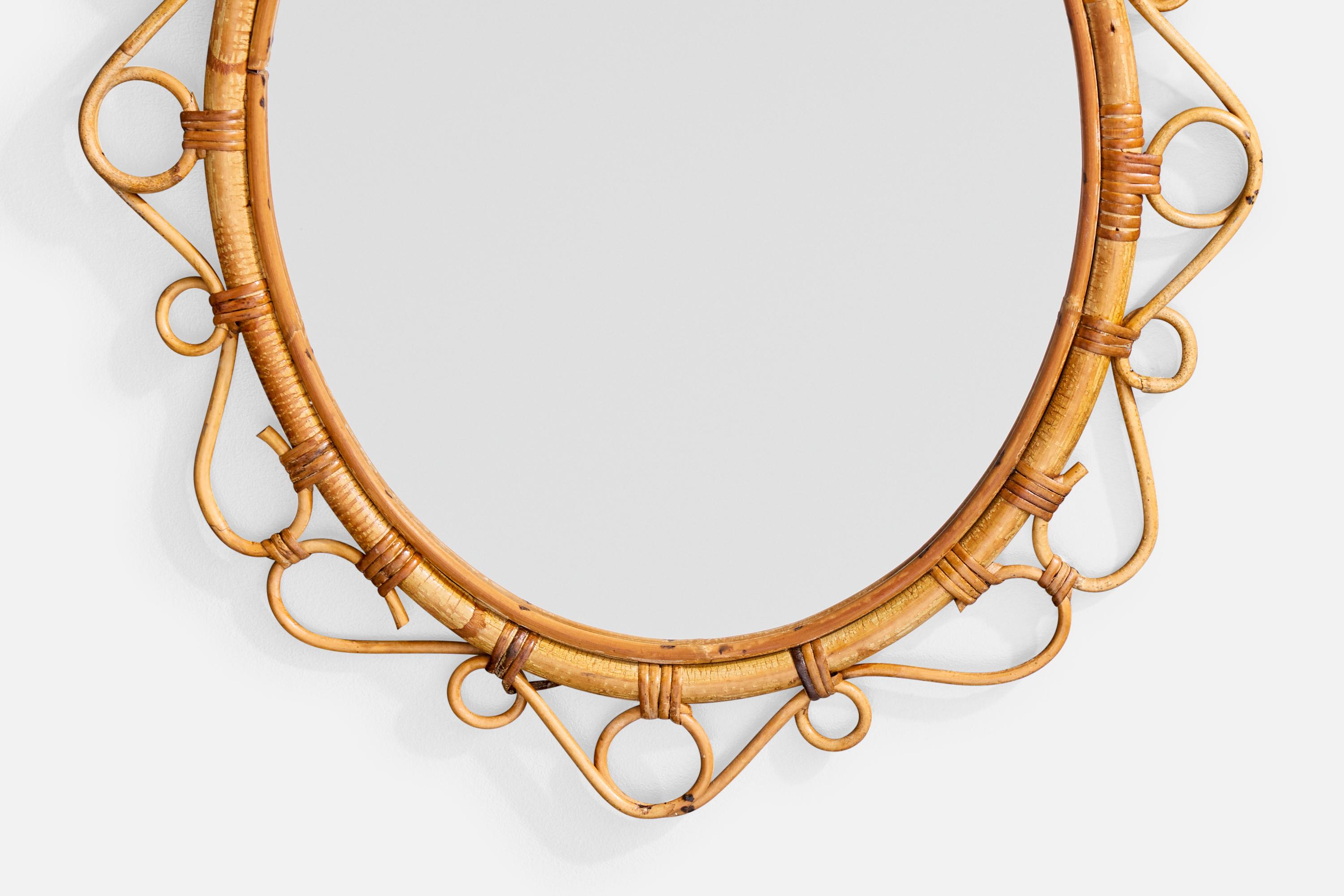 Metà XX secolo Specchio da parete di design francese, bambù, rattan, Francia, anni '1960 in vendita