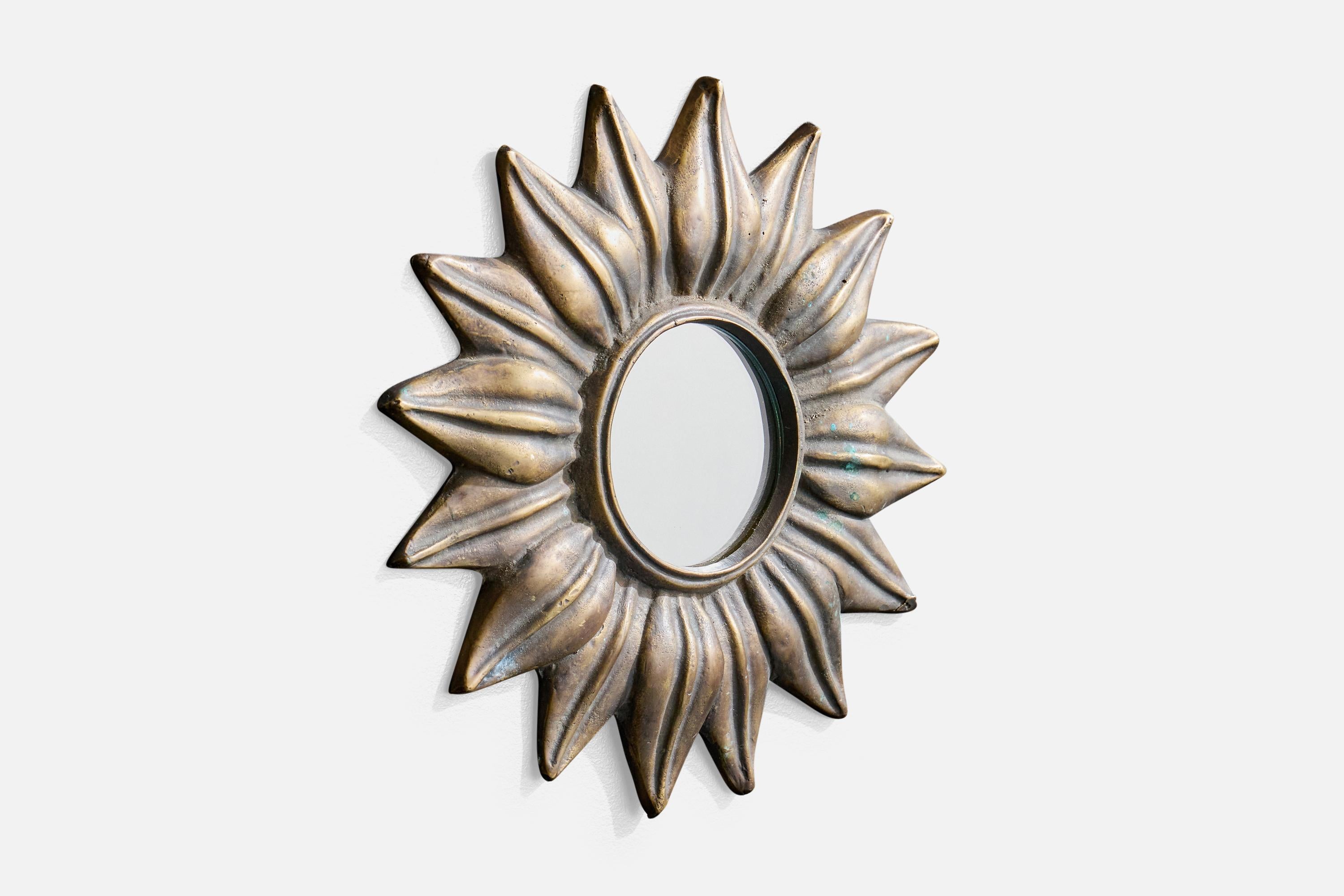 Mid-Century Modern Miroir mural de designer français, laiton, France, années 1960 en vente