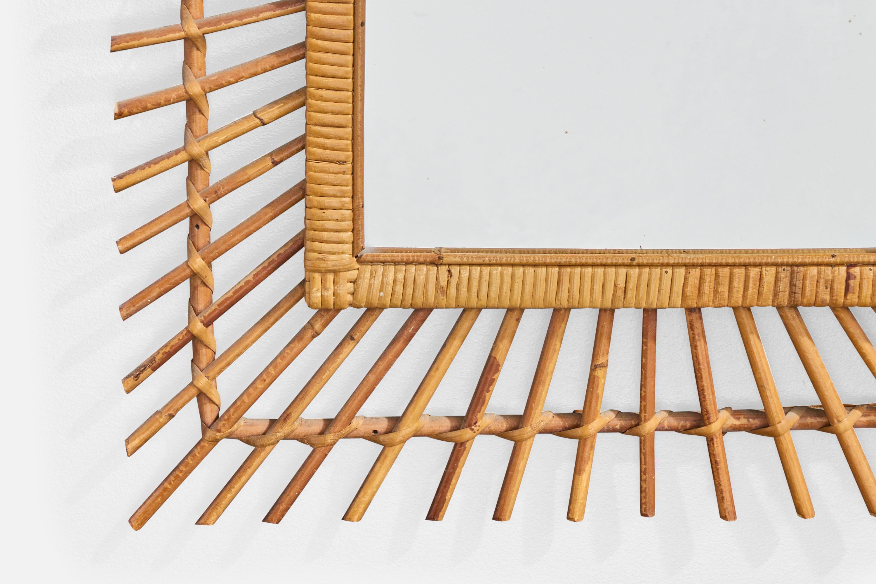 Rattan Specchio da parete di design francese, rattan, Francia, anni '60 in vendita