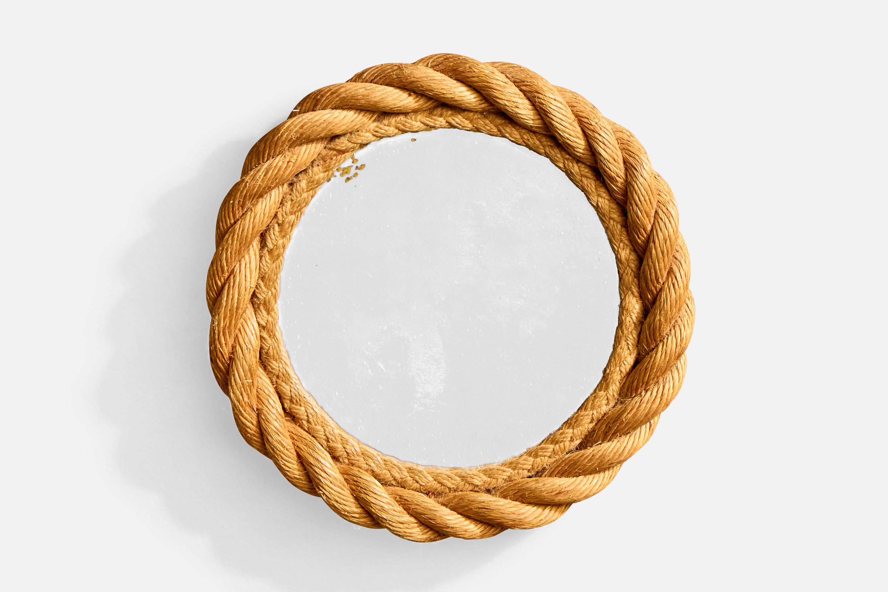Specchio da parete in corda progettato e prodotto in Francia, anni '70 circa.

Scolorimento del vetro dello specchio come illustrato.

Dimensioni complessive (pollici): 7,75 