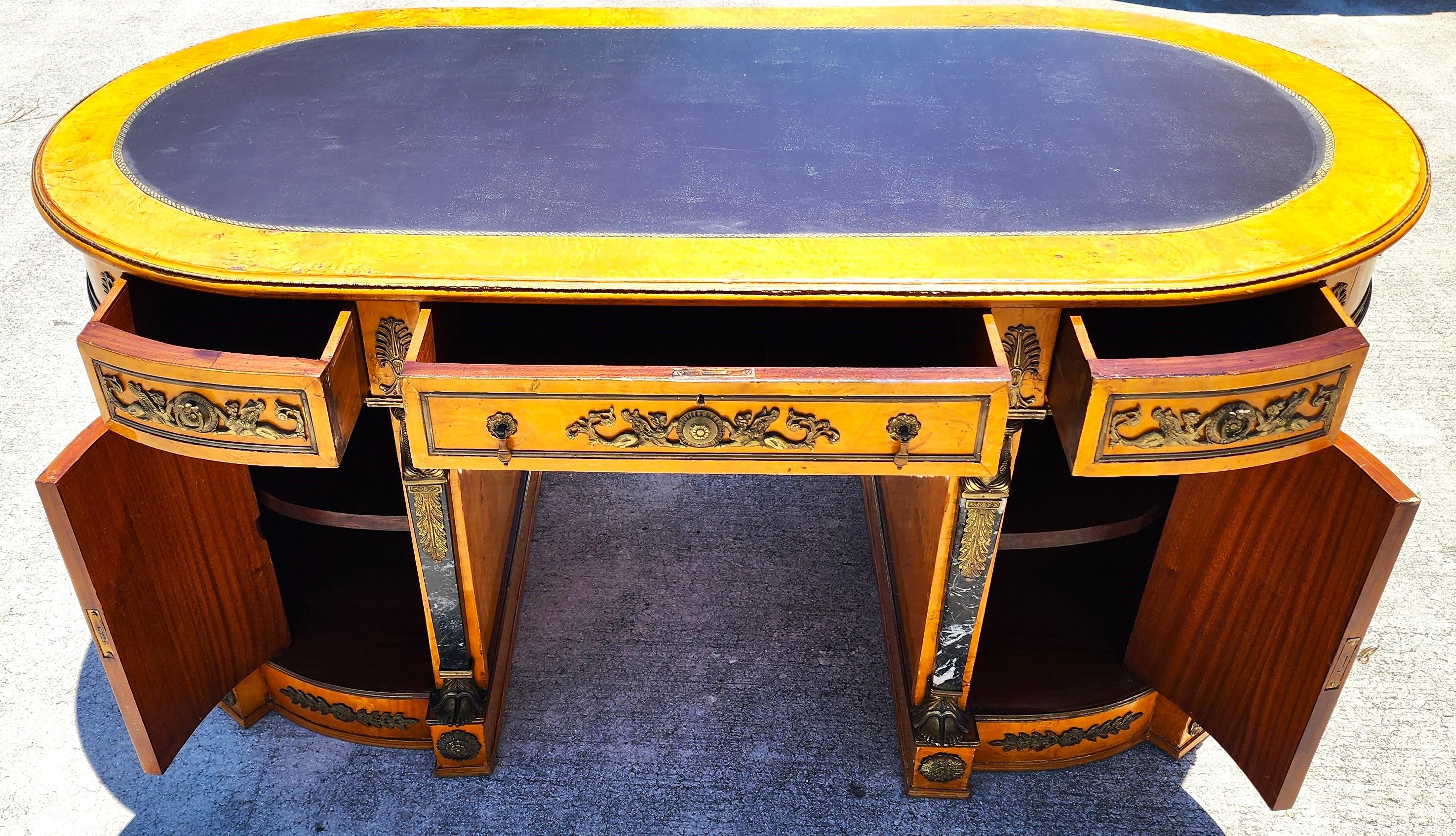 French Partners Desk Louis XV  In Good Condition For Sale In Lake Worth, FL