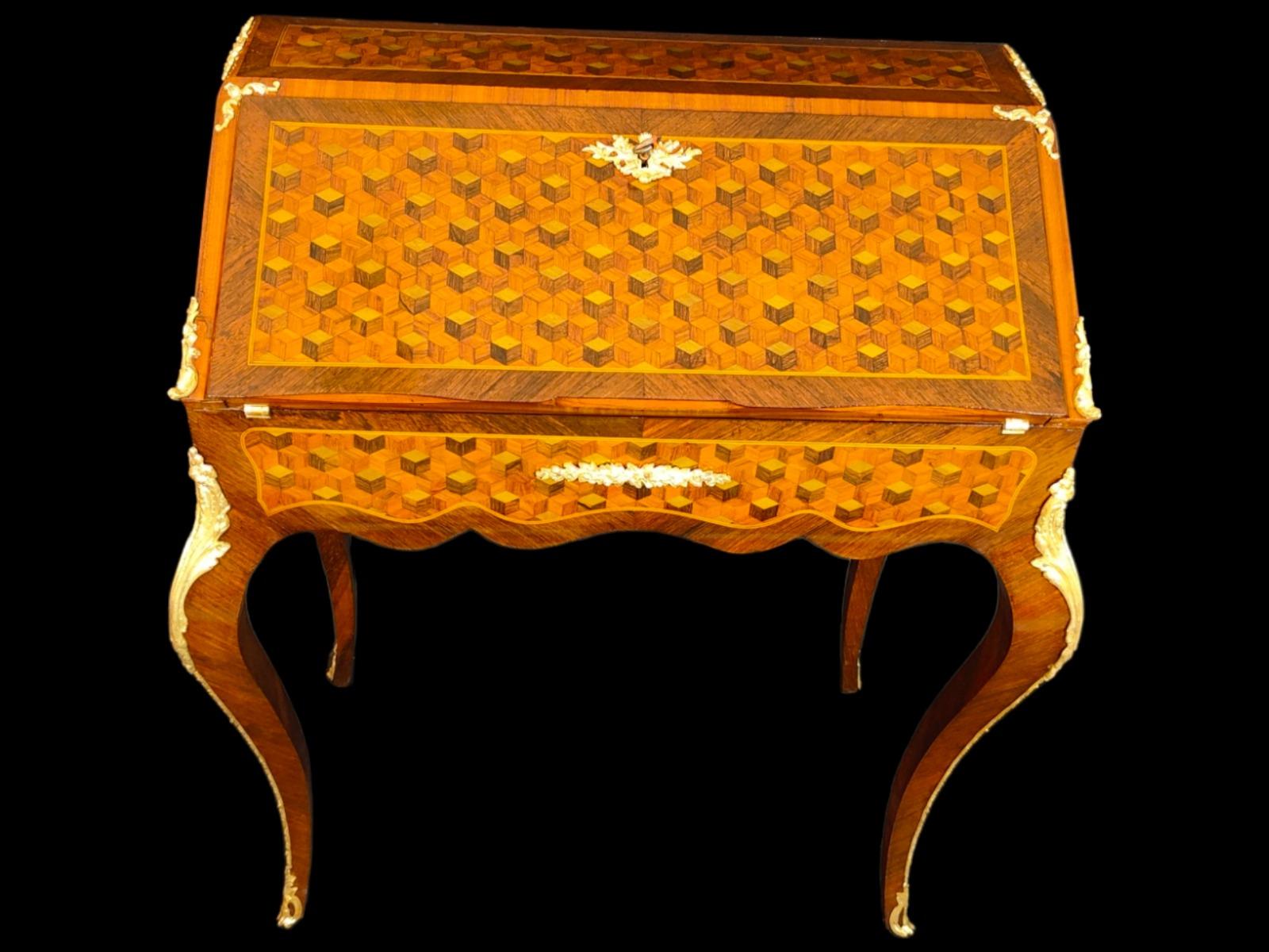 FRENCH DESK WITH XIX CENTURY MARQUETRY ELEGANT 19th CENTURY  For Sale 5