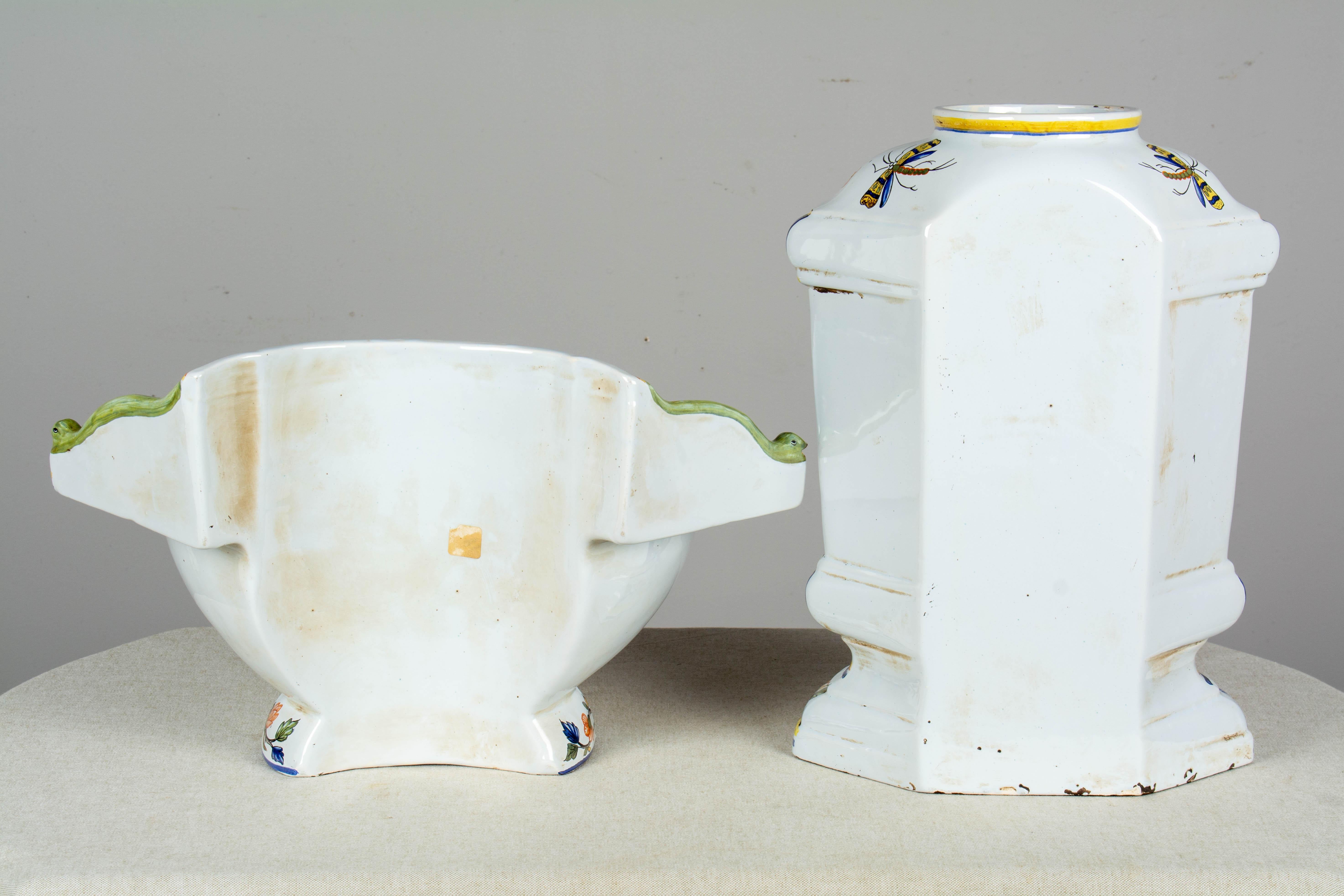 Lavabo francés de loza Desvres en venta 6