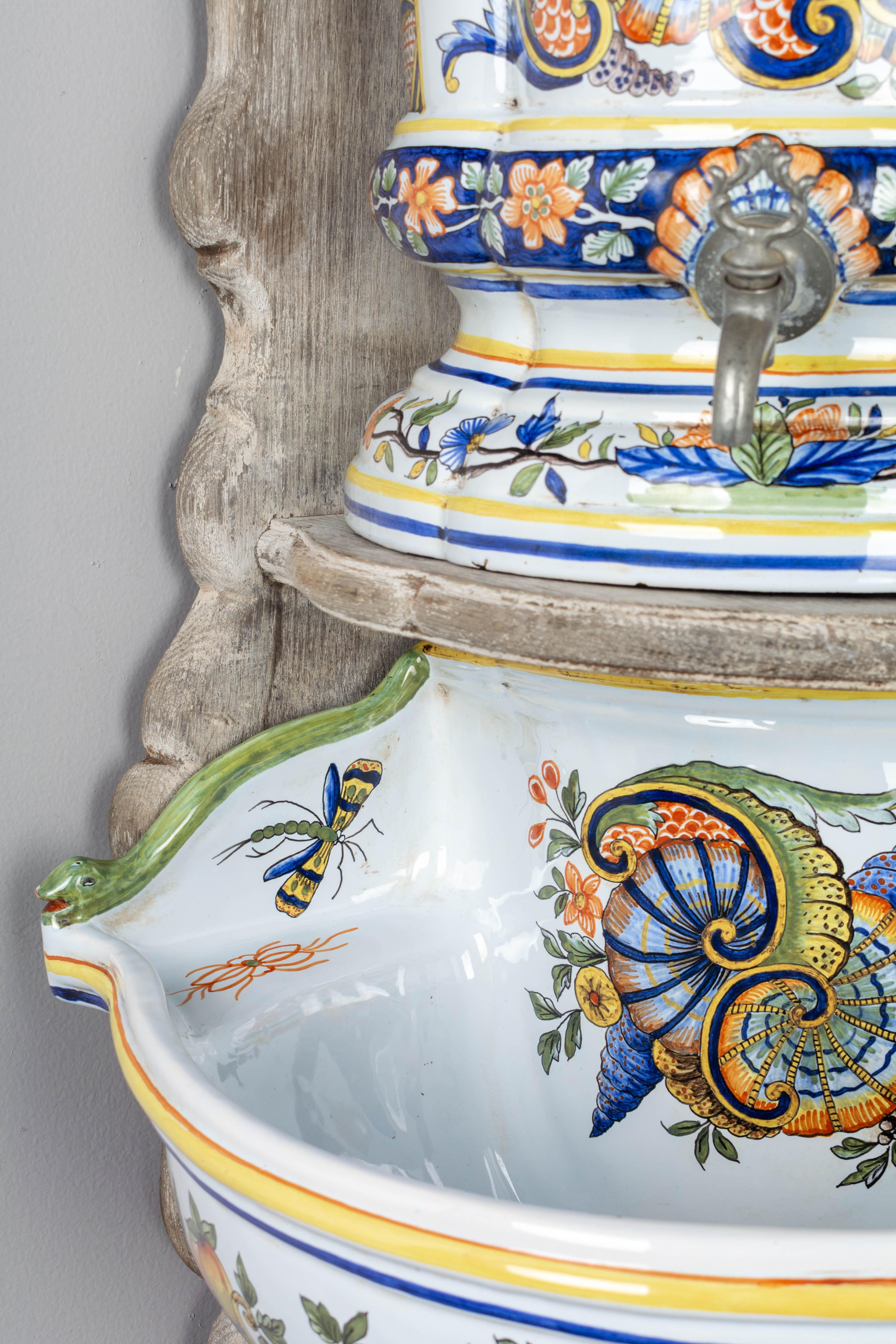 French Desvres Faience Lavabo For Sale 2