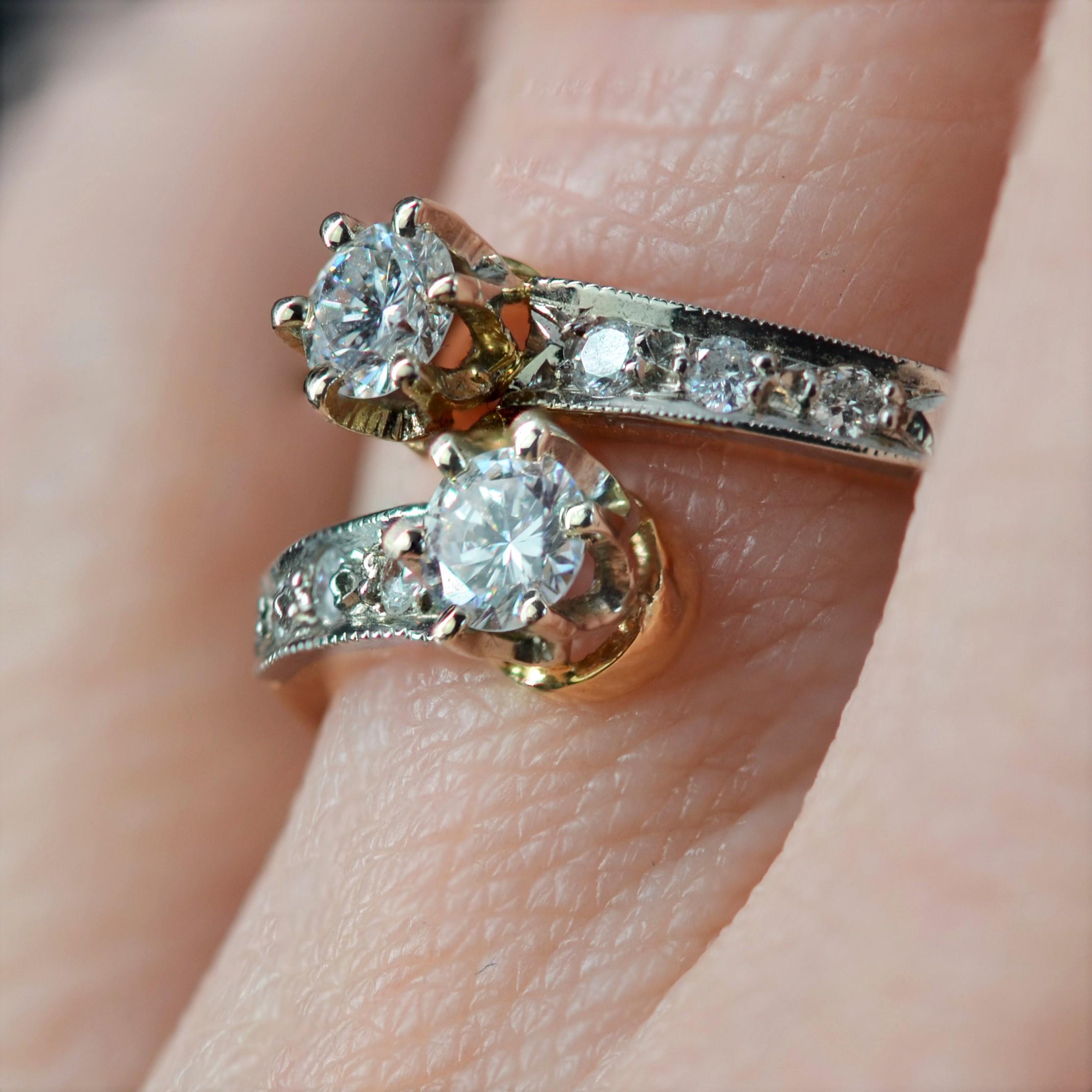 Women's French Diamond 18 Carat Yellow Gold Platinium Toi et Moi Engagement Ring