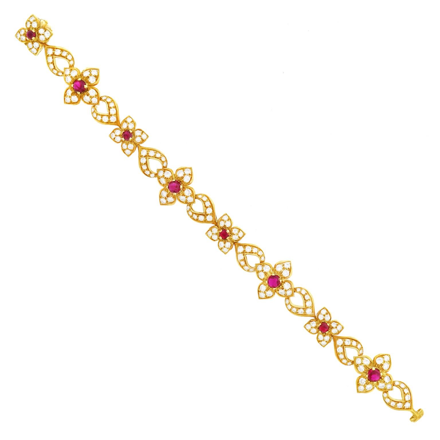French Diamond and Ruby=-set Gold Bracelet 5