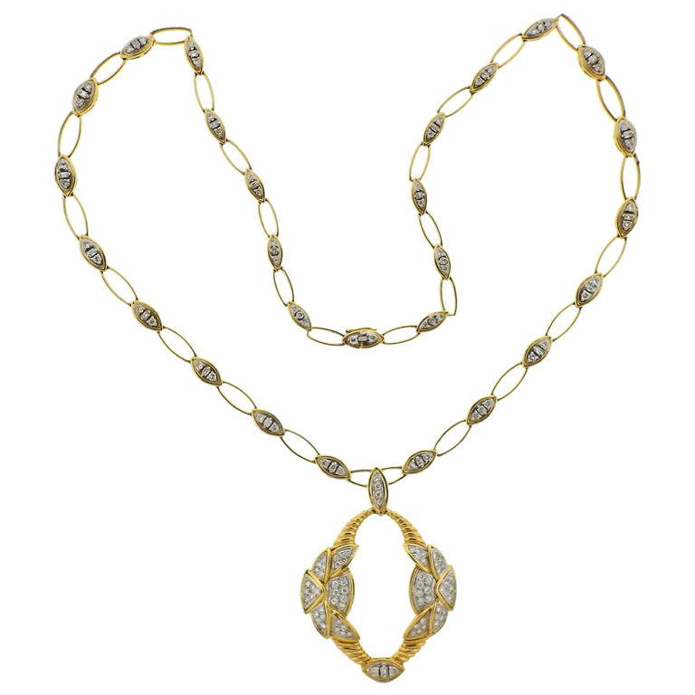 https://a.1stdibscdn.com/french-diamond-gold-pendant-link-necklace-for-sale/1121189/j_101086421598550828625/10108642_master.jpg?width=768