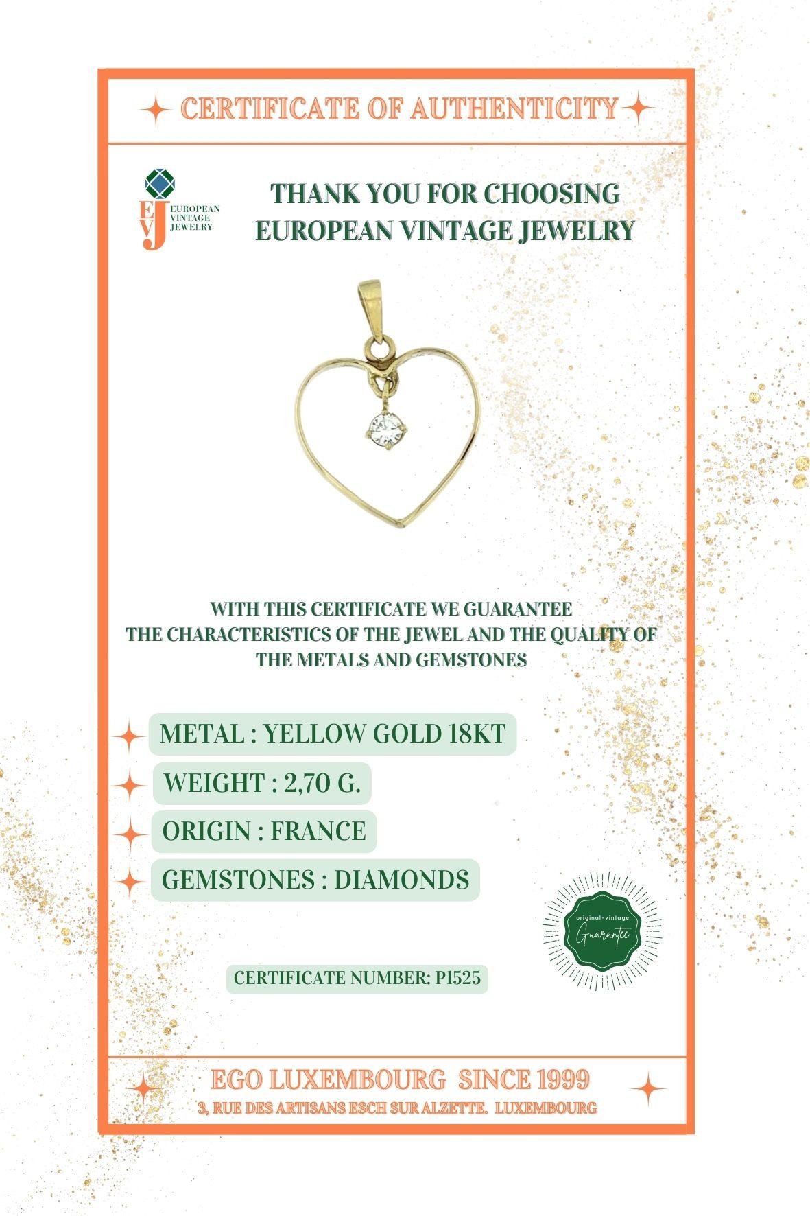 French Diamond Solitaire Heart Pendant Yellow Gold For Sale 1