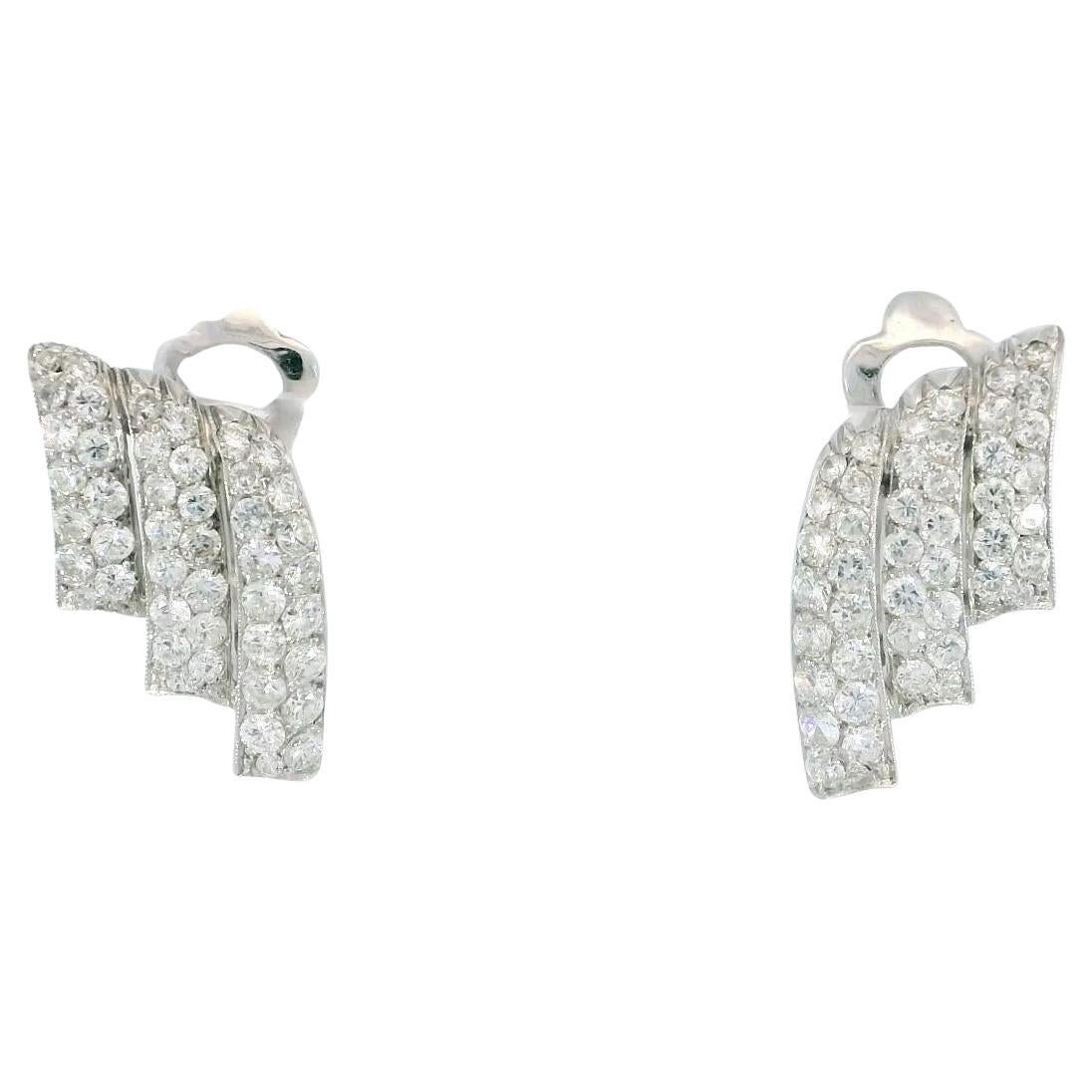 Boucles d'oreilles françaises en or blanc 18 carats avec 2 carats de diamants