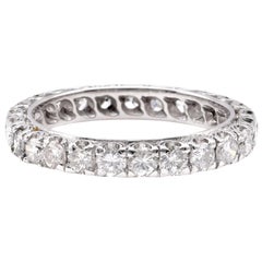 Eternity-Ring aus Weißgold mit französischem Diamanten