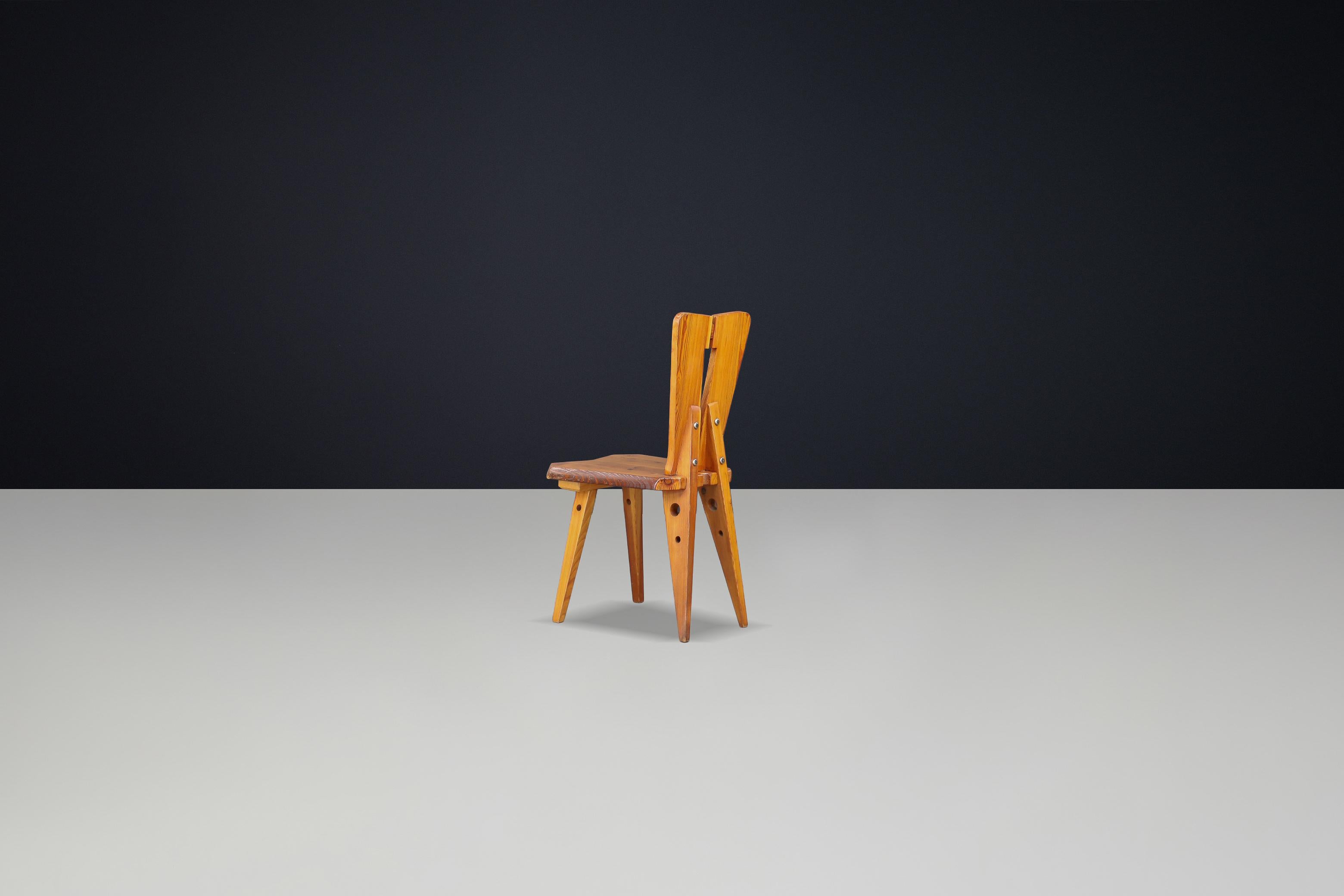 Sedie da pranzo francesi nello stile di Christian Durupt e Charlotte Perriand 1950 in vendita 3