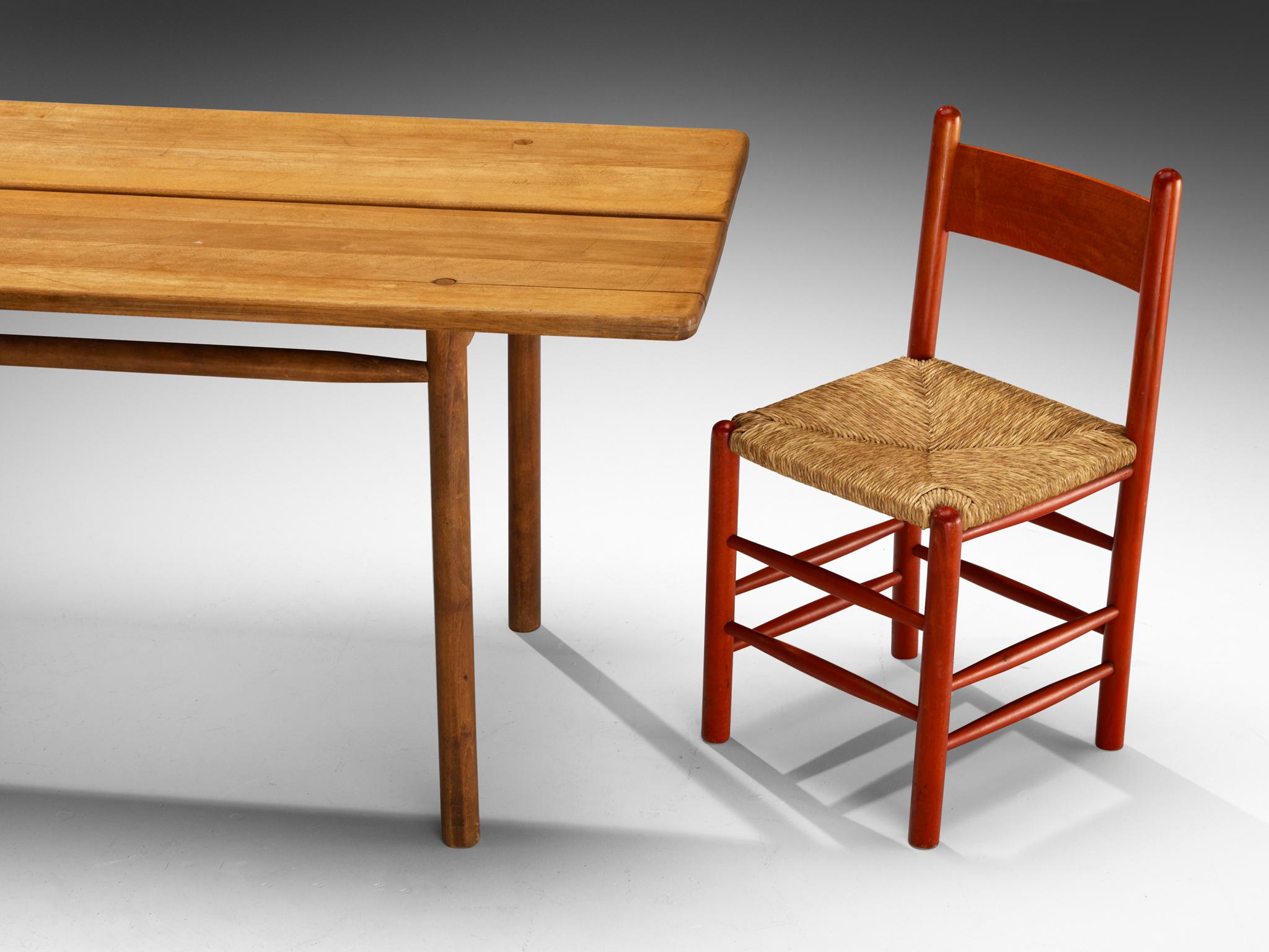 Français Salle à manger Pierre Gautier-Delaye Table et chaises en bois rouge en vente