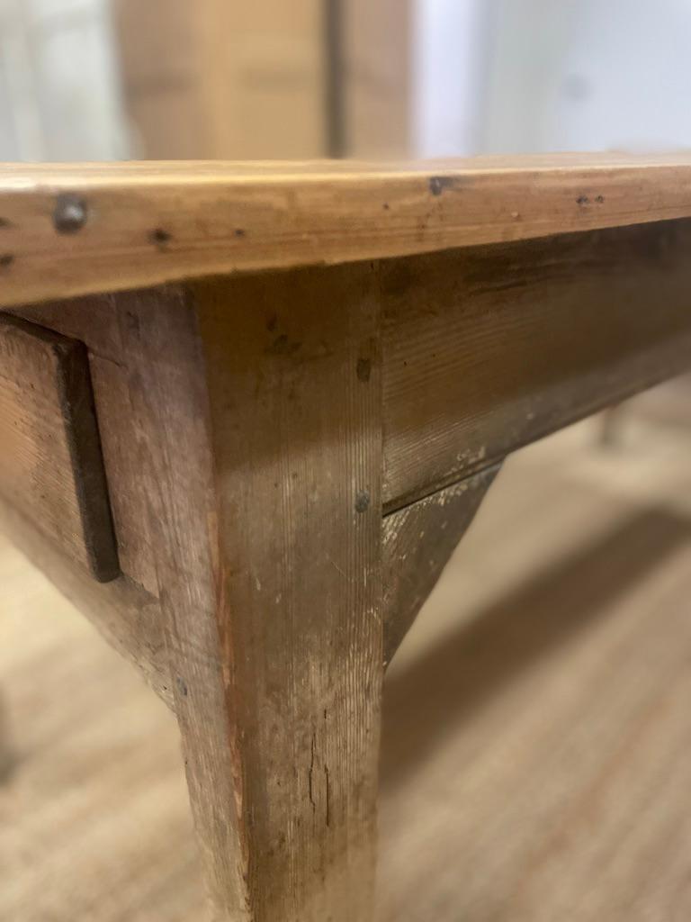 French Dining Table, Early 20th Century In Good Condition In L'AMETLLA DE MAR, ES