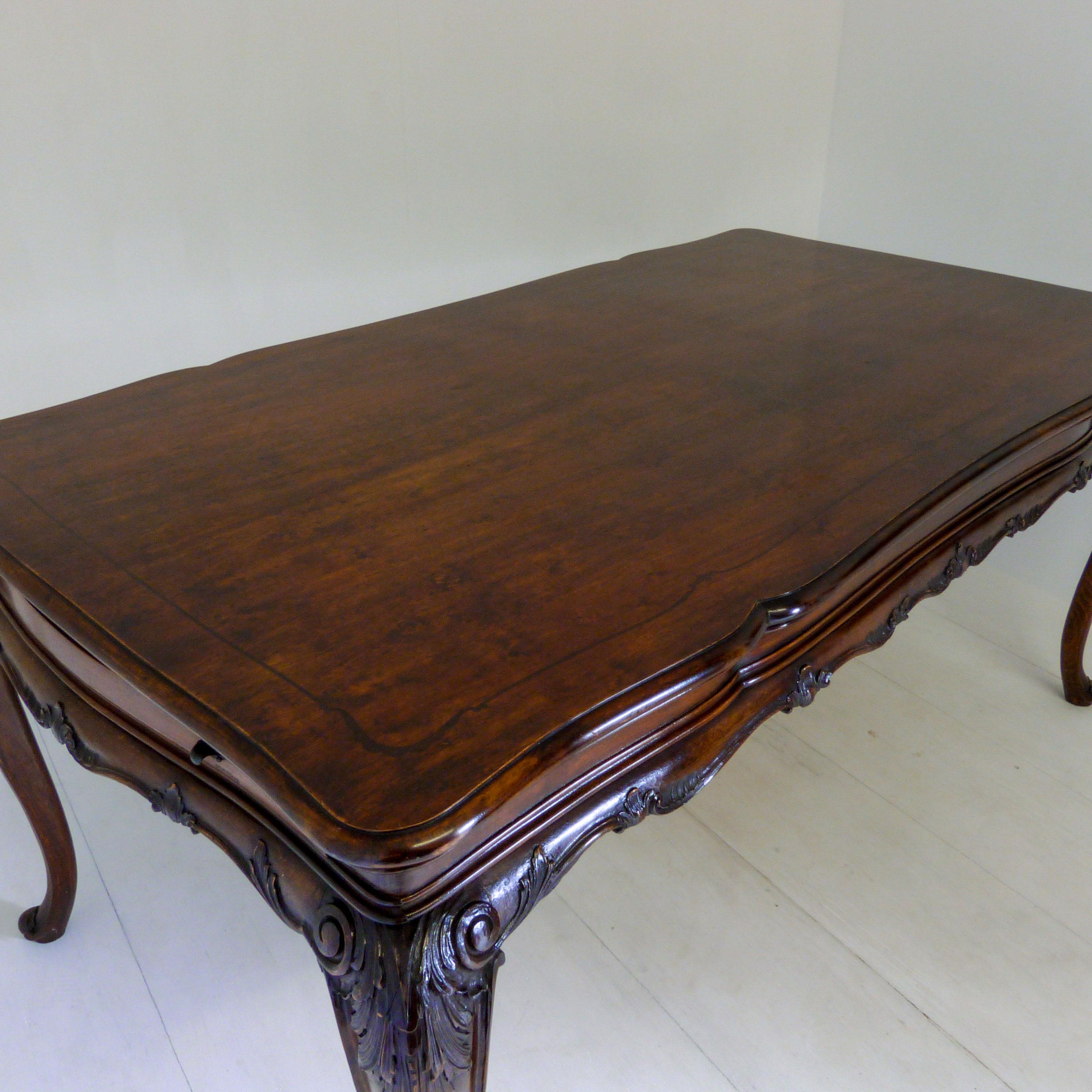French Provincial French Dining Table
