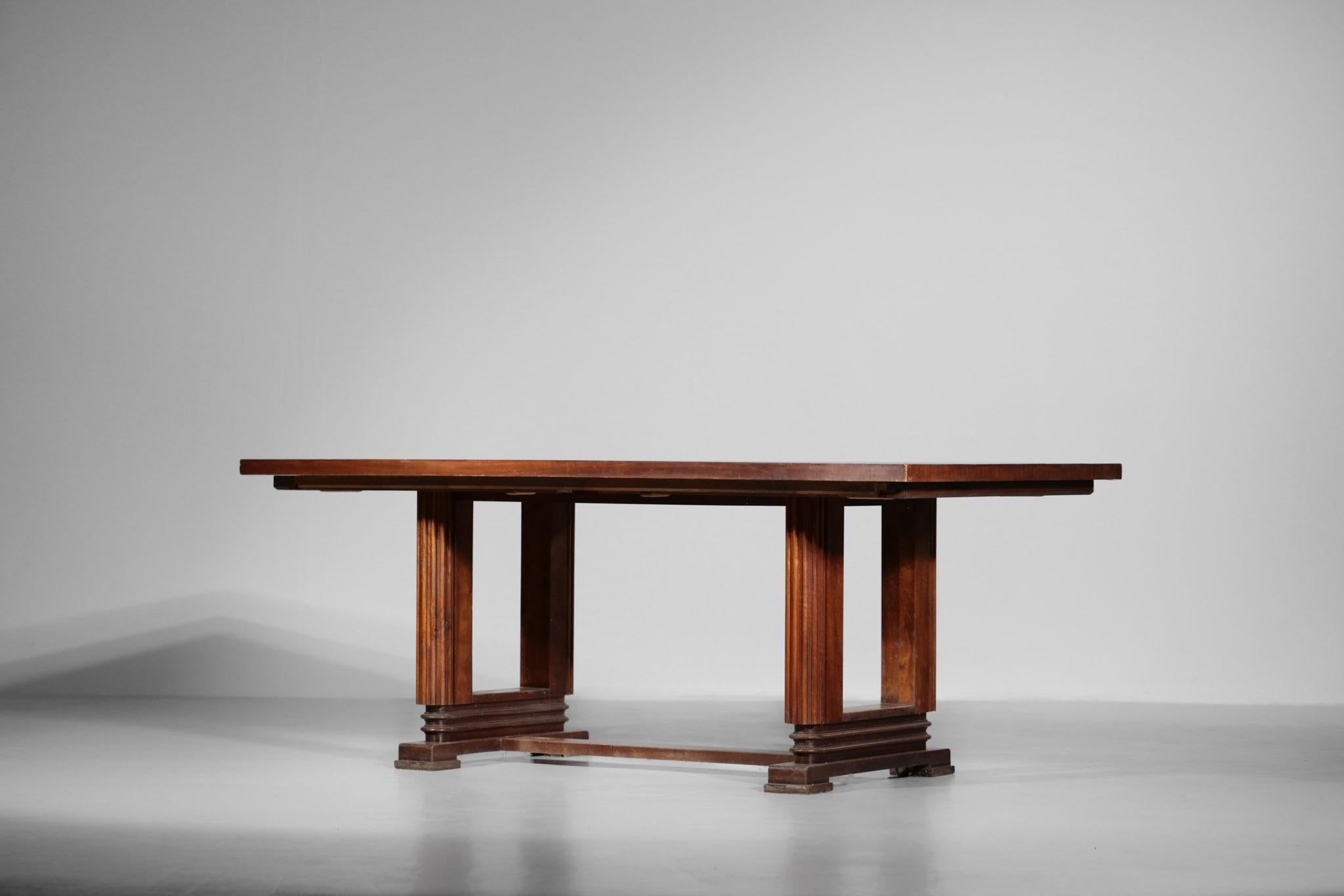 Table de salle à manger Maxime Acajou de style ancien Art Déco. Bon état.