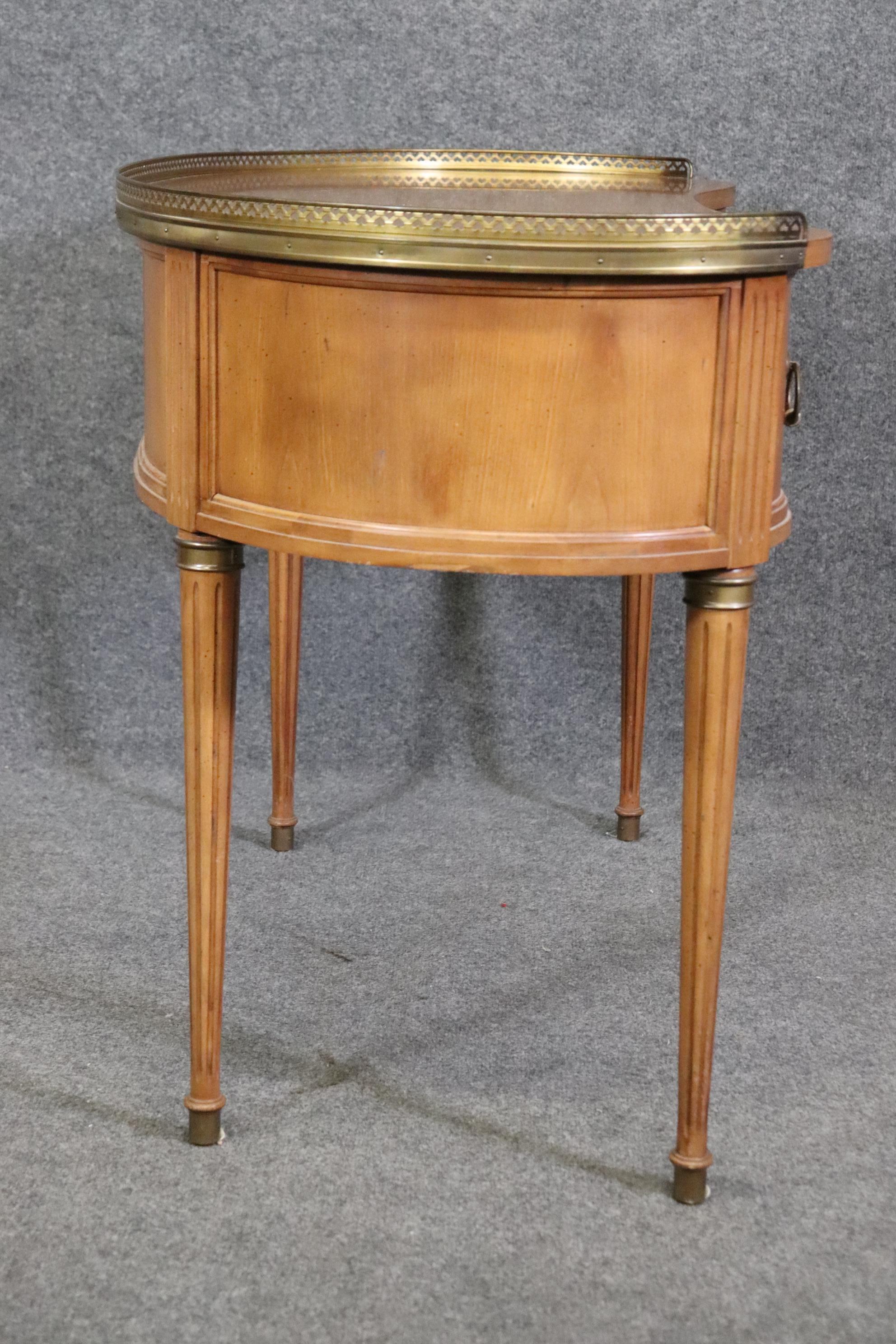 French Directoire Cherry and Brass Adorned Kidney Shaped Ladies Vanity Desk  4