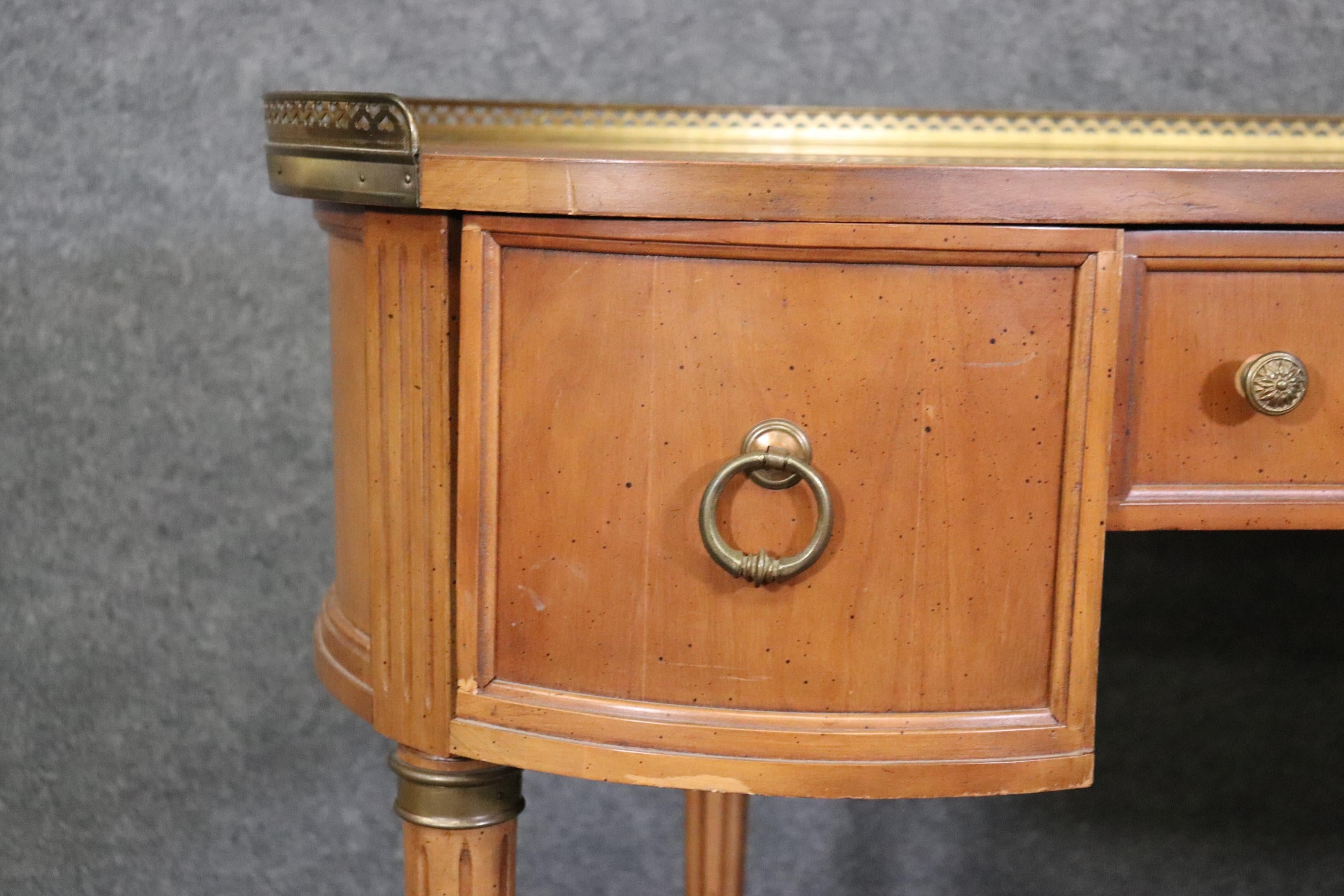 French Directoire Cherry and Brass Adorned Kidney Shaped Ladies Vanity Desk  7