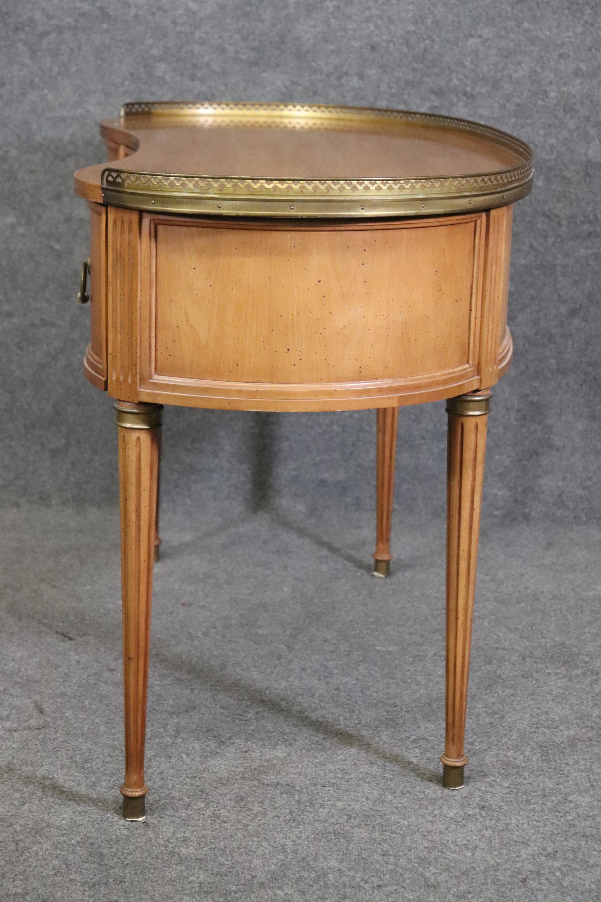 French Directoire Cherry and Brass Adorned Kidney Shaped Ladies Vanity Desk  2