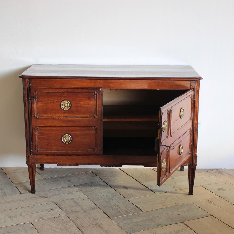 French Directoire Cherrywood Buffet, 18th Century For Sale 2