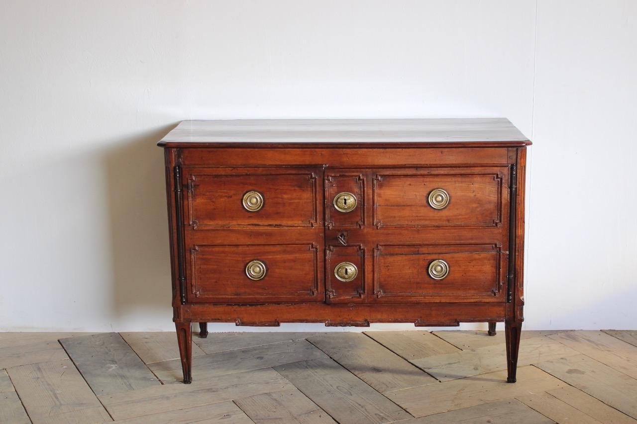 French Directoire Cherrywood Buffet, 18th Century For Sale 3