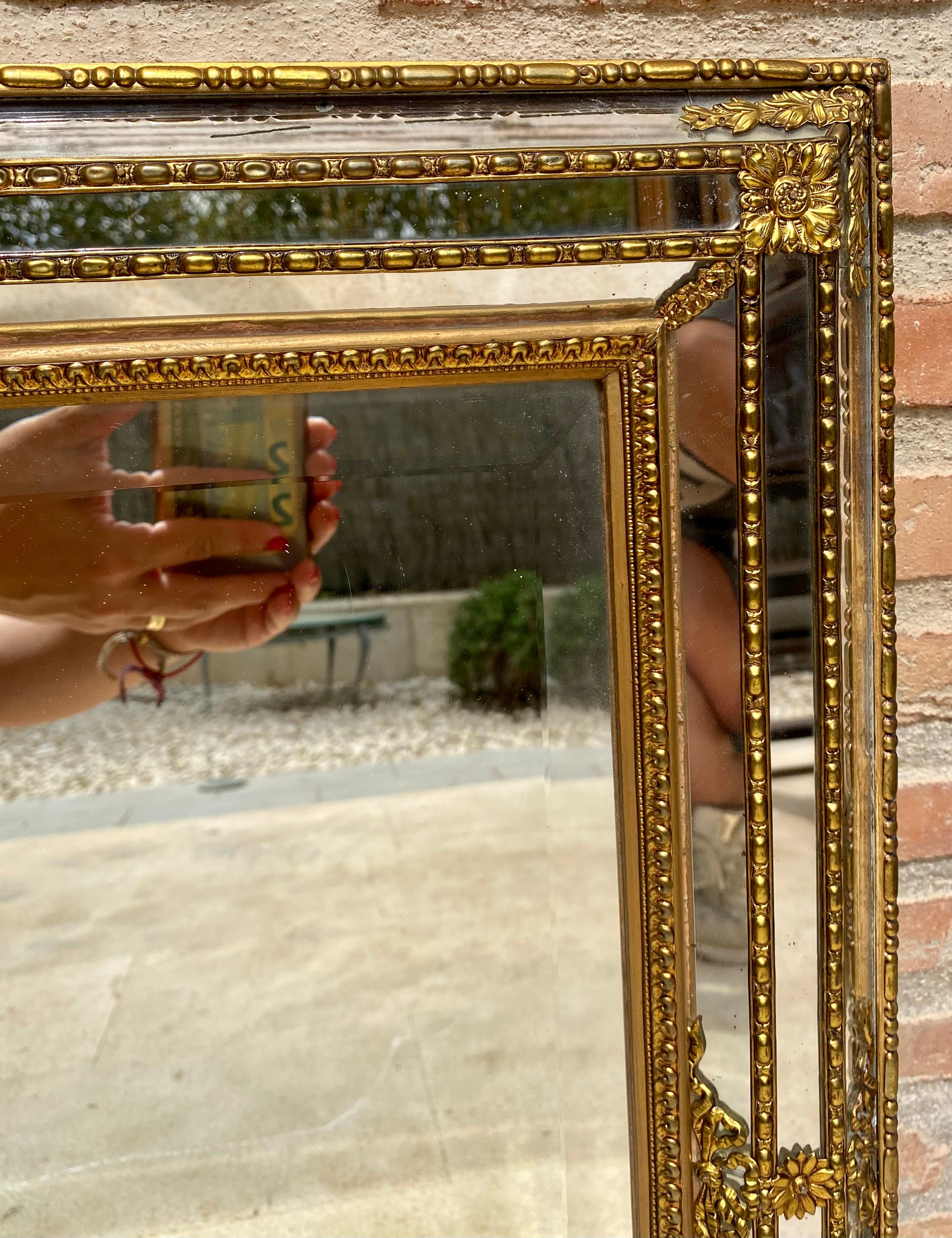 French Directoire Gilded Carved Wood Wall Mirror, 1940s For Sale 1