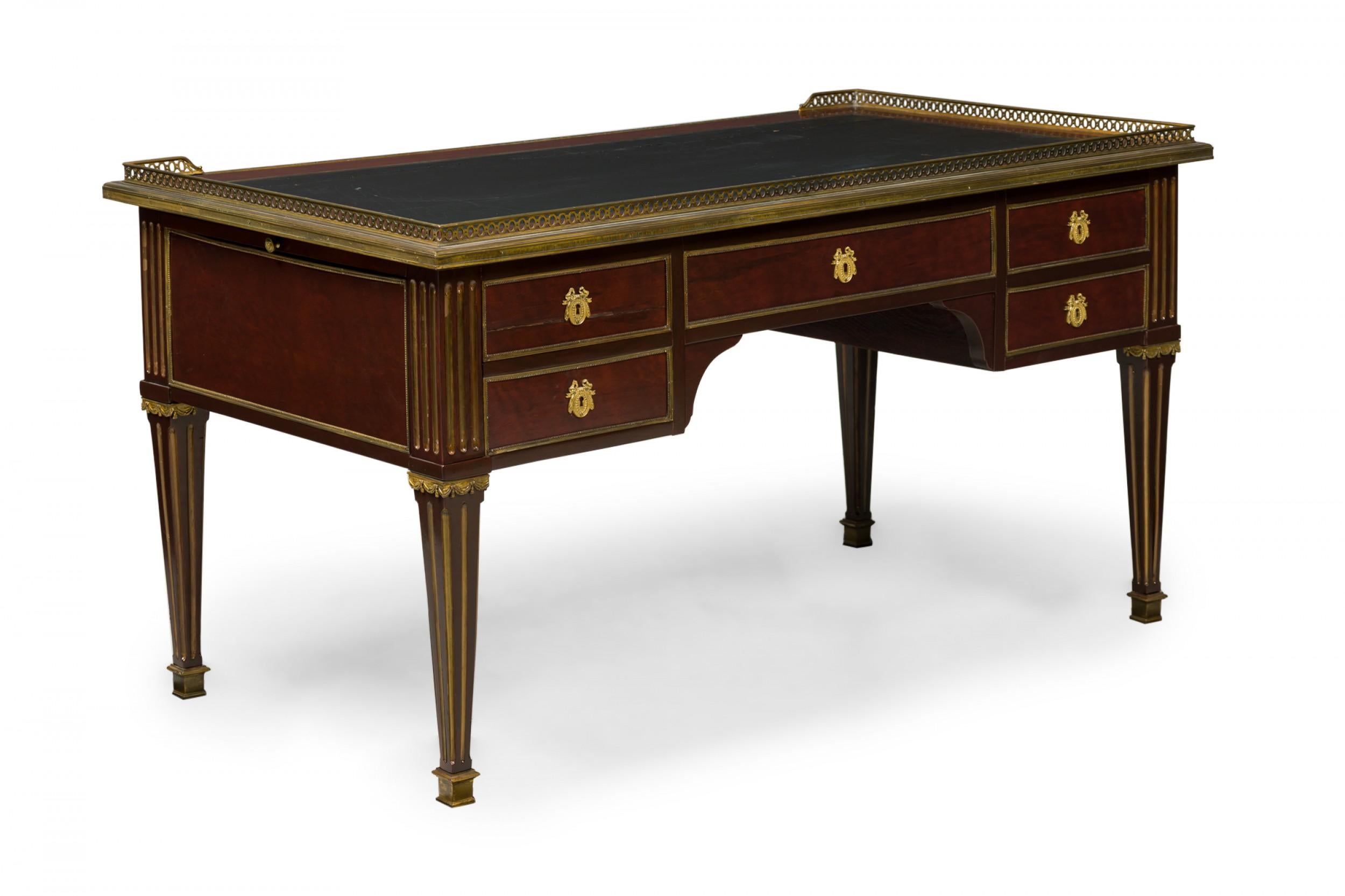 18th Century and Earlier French Directoire Mahogany and Brass Inlaid Leather Top Desk For Sale