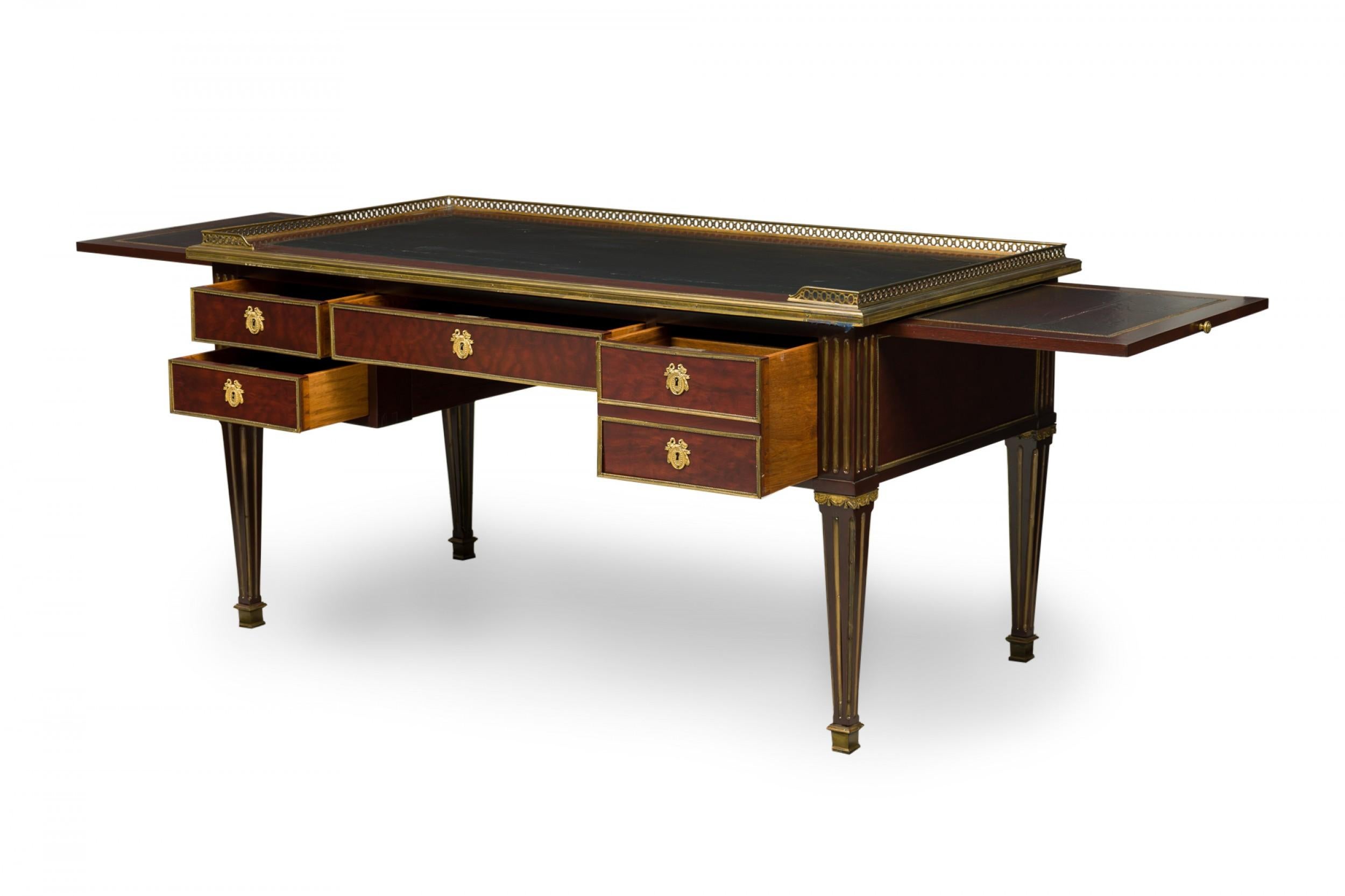 French Directoire Mahogany and Brass Inlaid Leather Top Desk For Sale 1