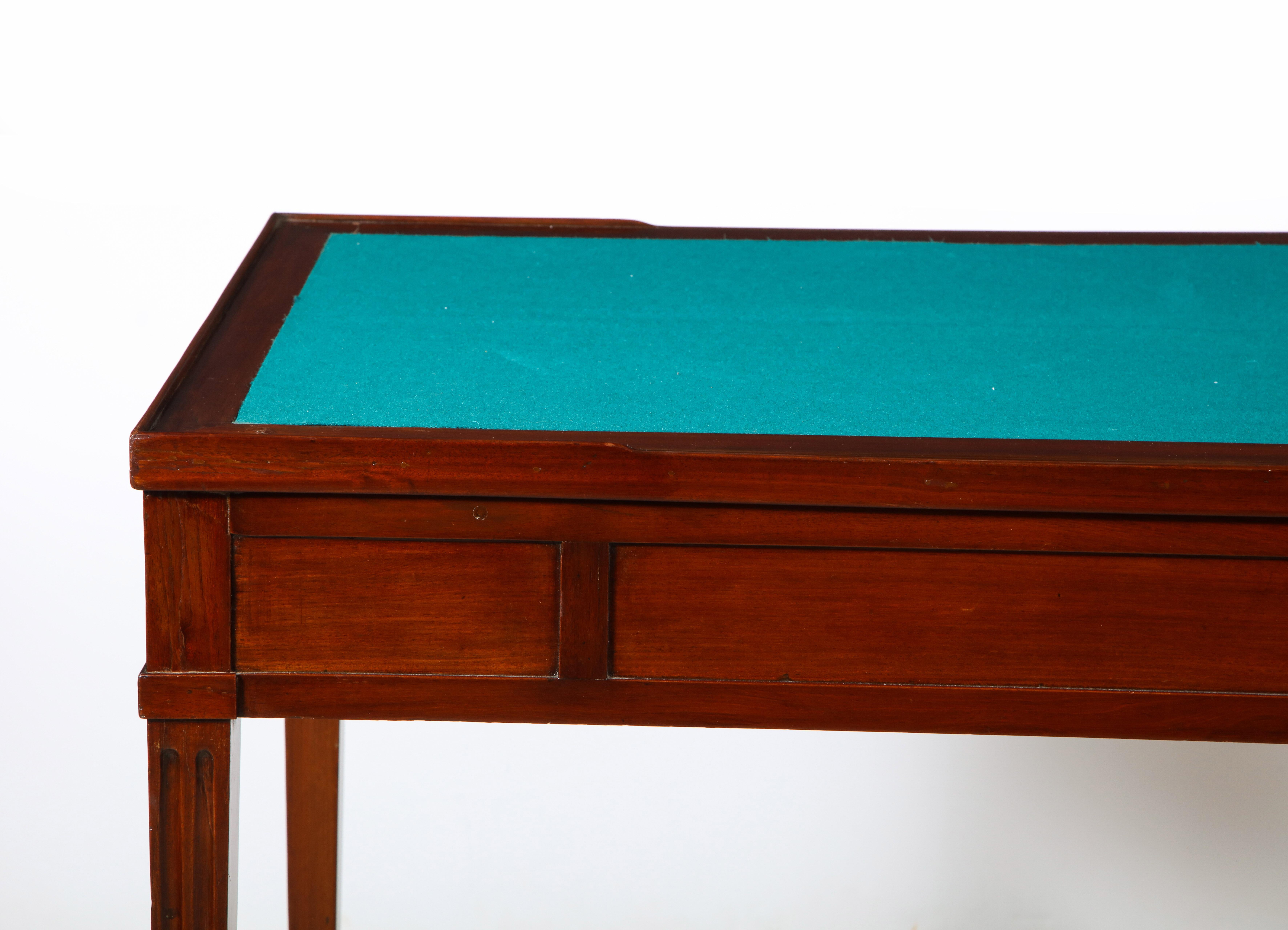 French Directoire Mahogany Backgammon Table In Good Condition In New York, NY