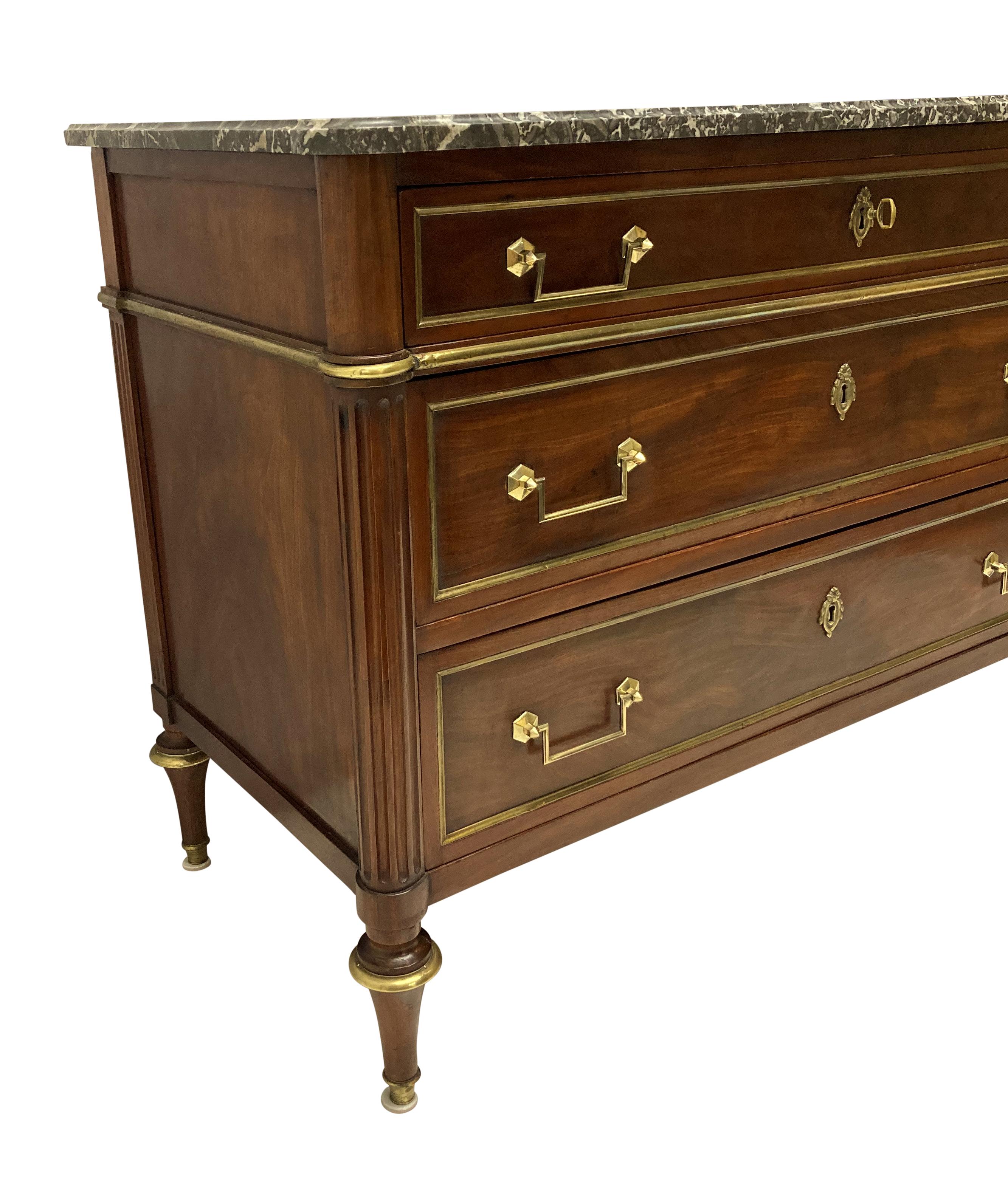 French Directoire Mahogany & Marble Top Commode In Good Condition For Sale In London, GB