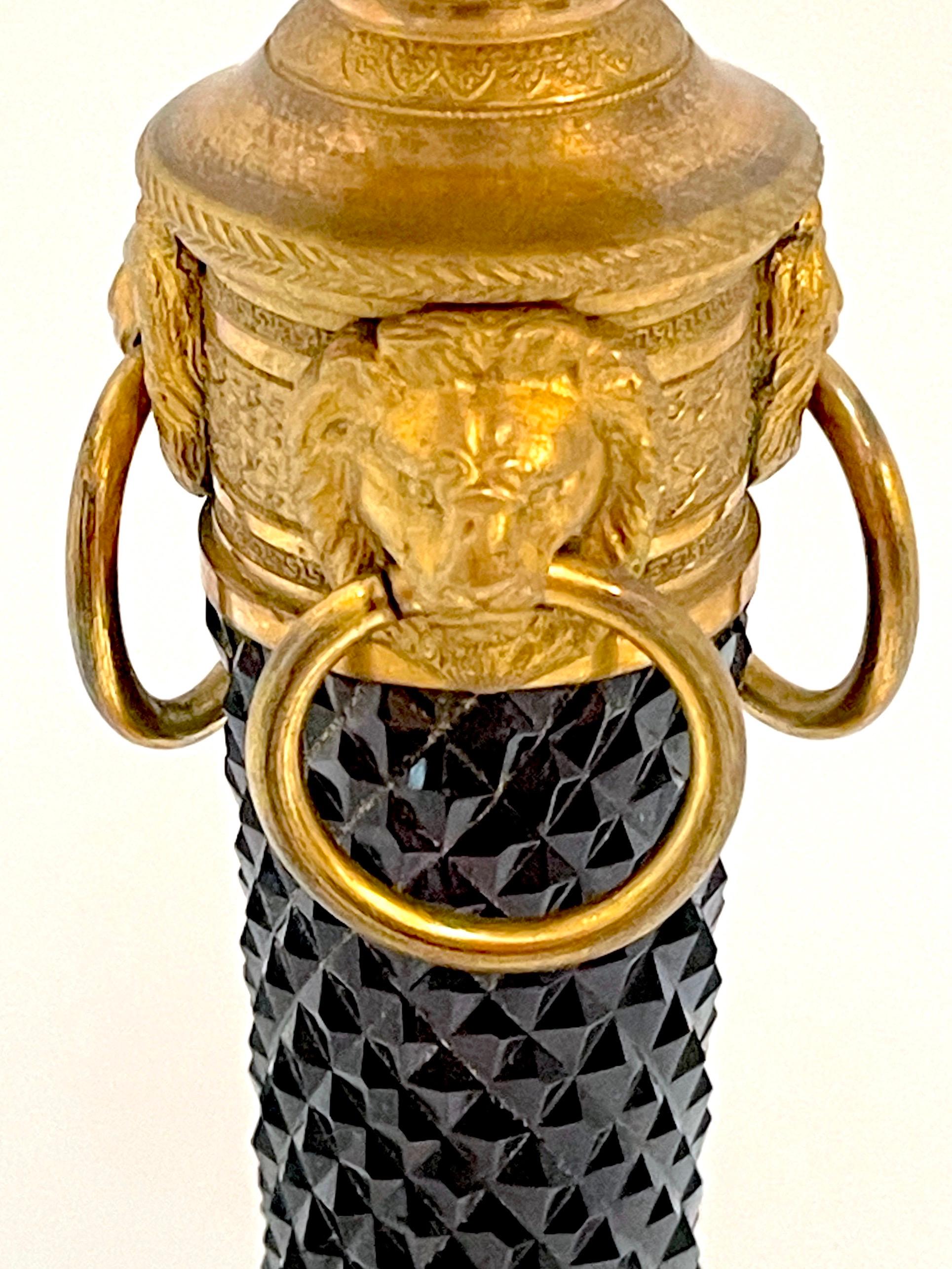 20ième siècle Lampe bouillotte française Directoire en bronze doré et améthyste noire taillée en cristal en vente