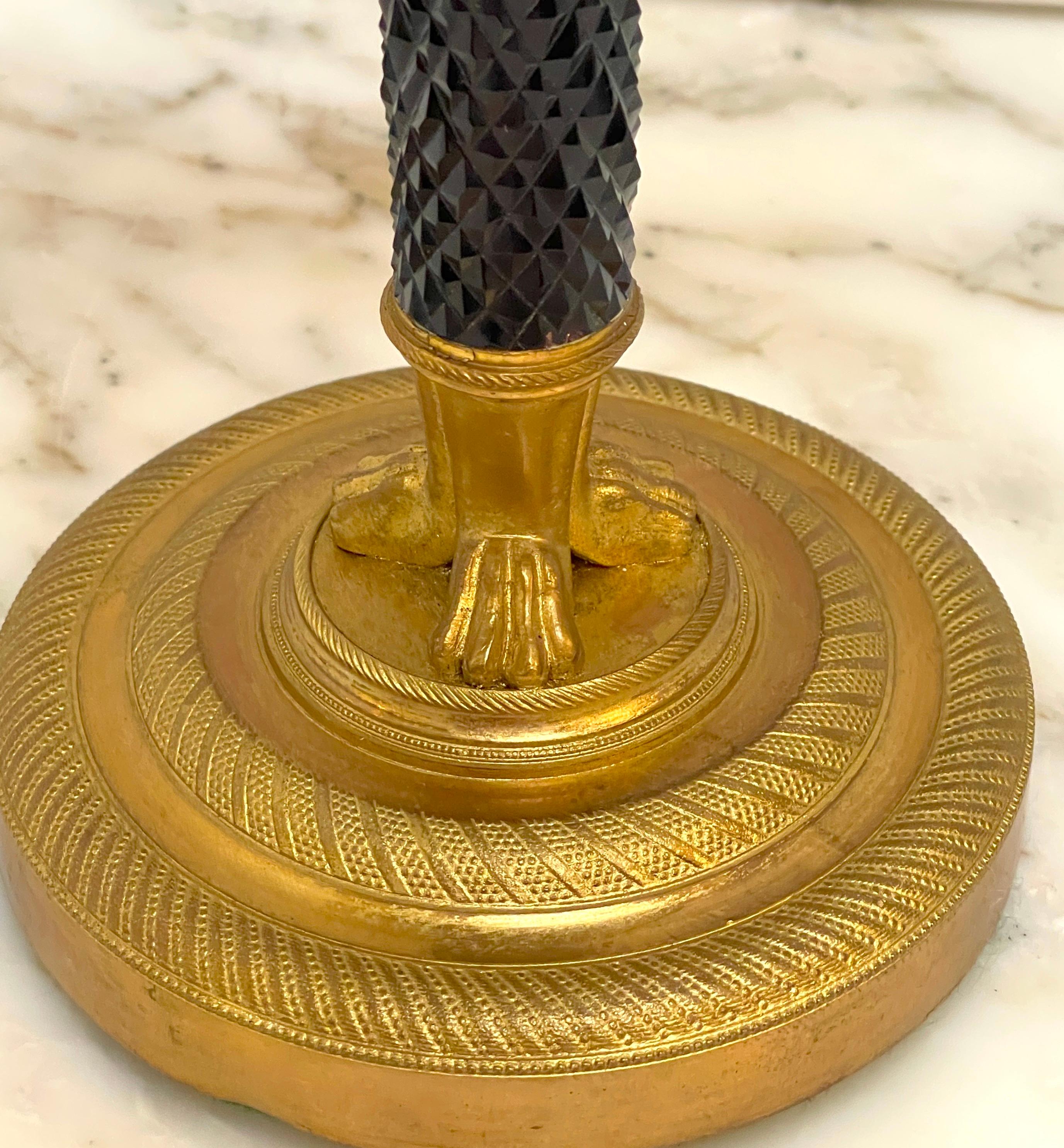 Métal Lampe bouillotte française Directoire en bronze doré et améthyste noire taillée en cristal en vente