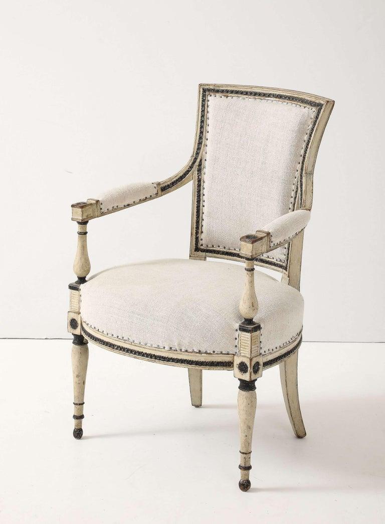 Luigi XVI French Directoire Painted Fauteuils in vendita