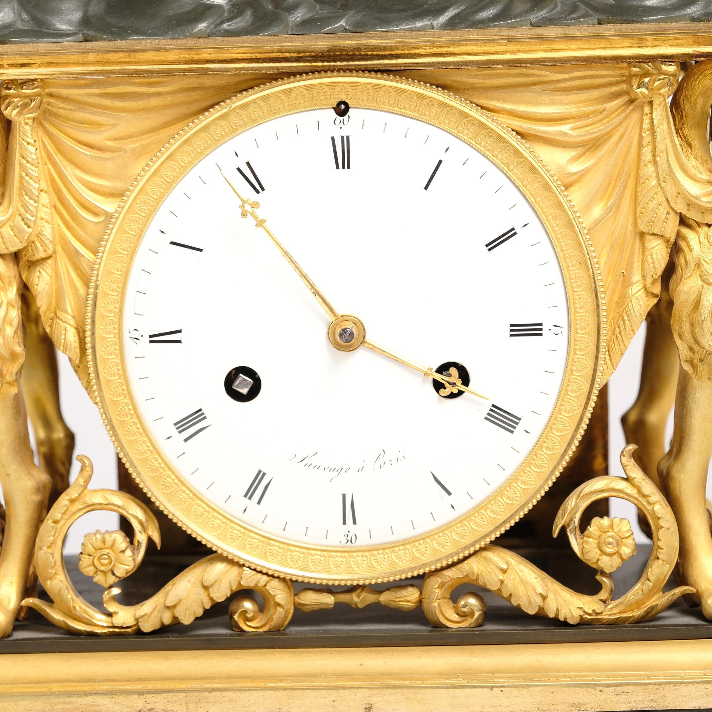 French Directoire Pendule Clock with Swans and Putti Paris 1790/1800  In Good Condition For Sale In Münster, DE