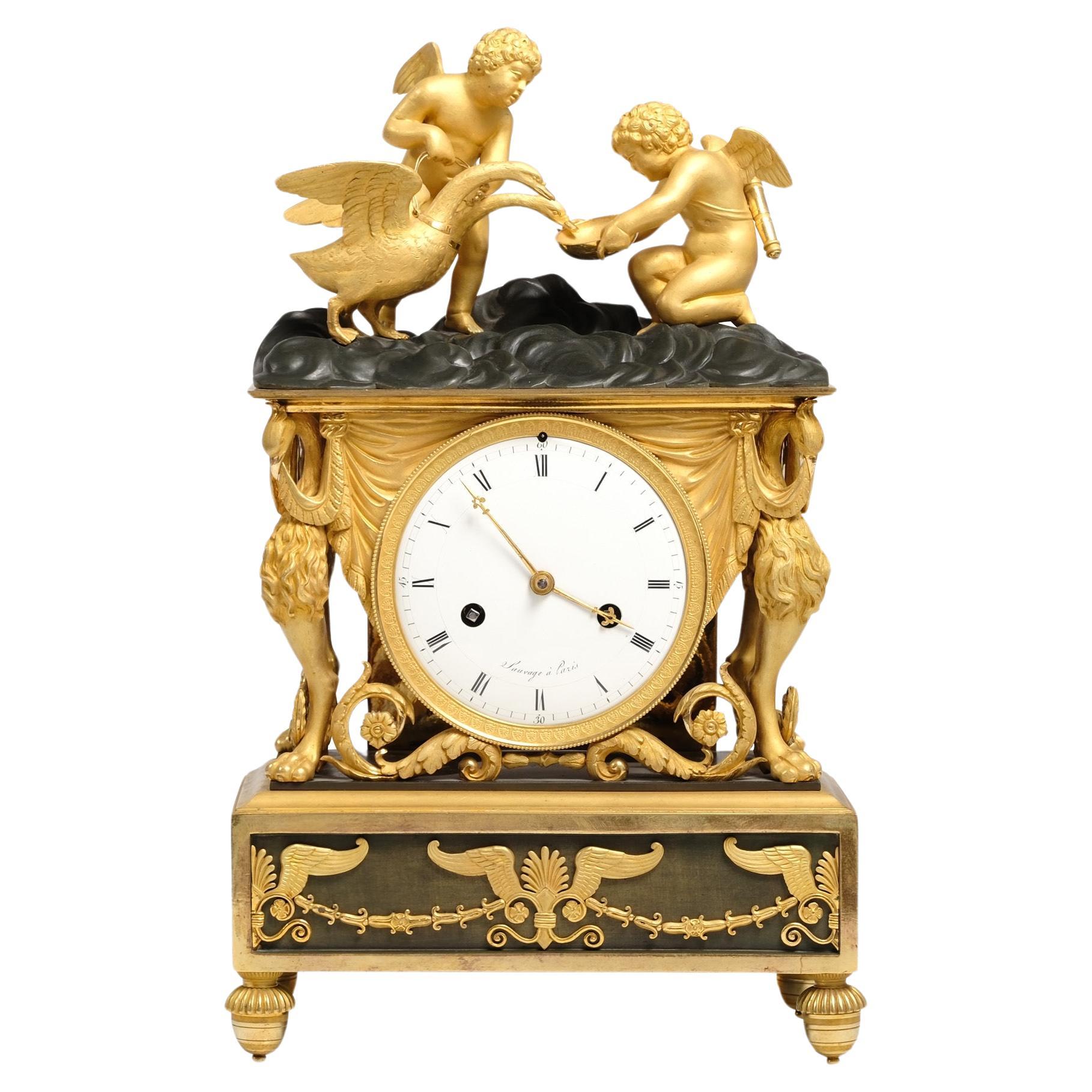 French Directoire Pendule Clock with Swans and Putti Paris 1790/1800  For Sale