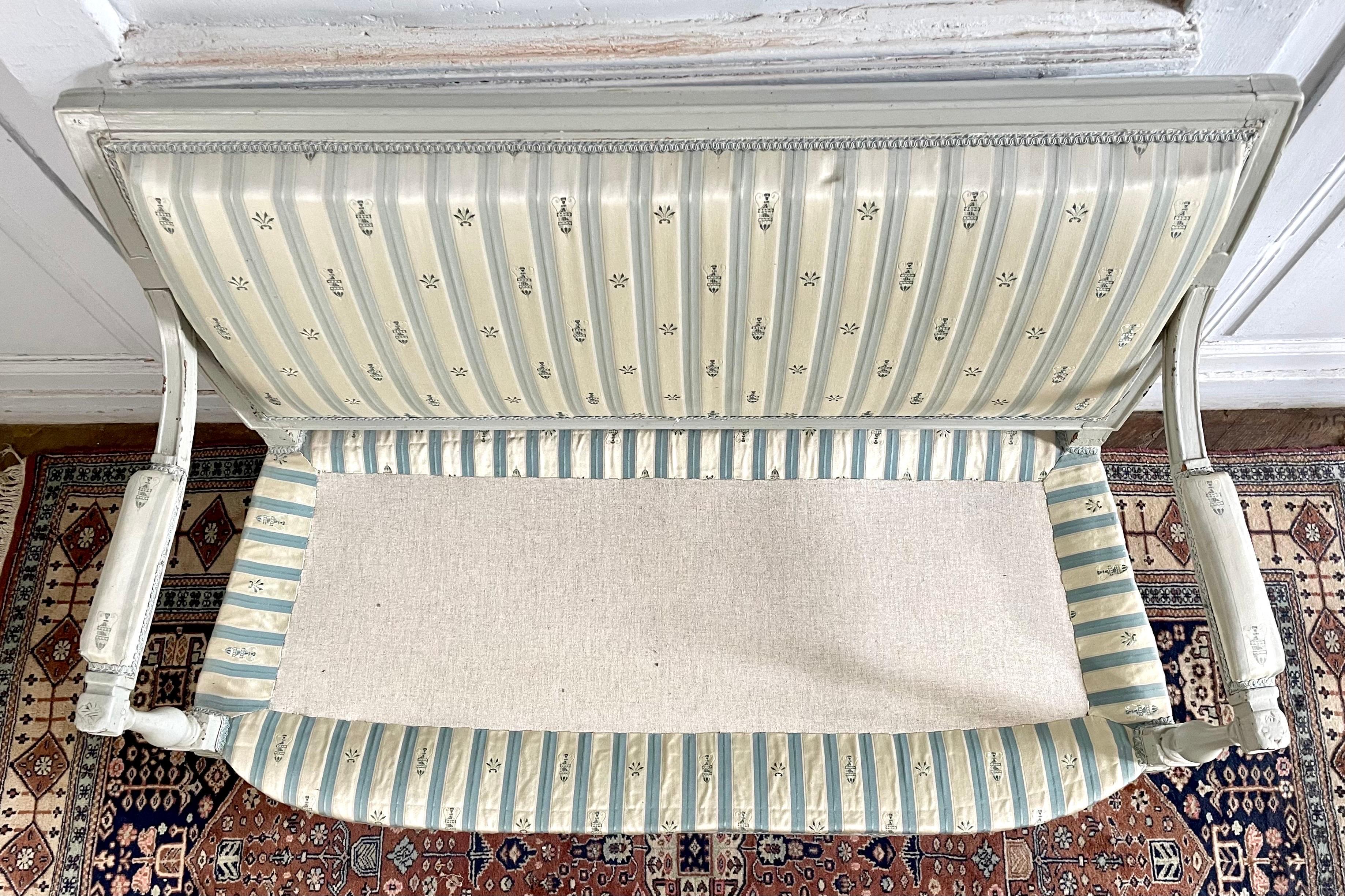 French Directoire Sofa Bench Silk Patterns Blue Gray White 18th 4