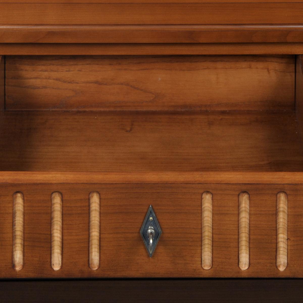 Ottone Cassettiera a 4 cassetti in stile francese Directoire in legno massiccio di ciliegio - Commodinette in vendita