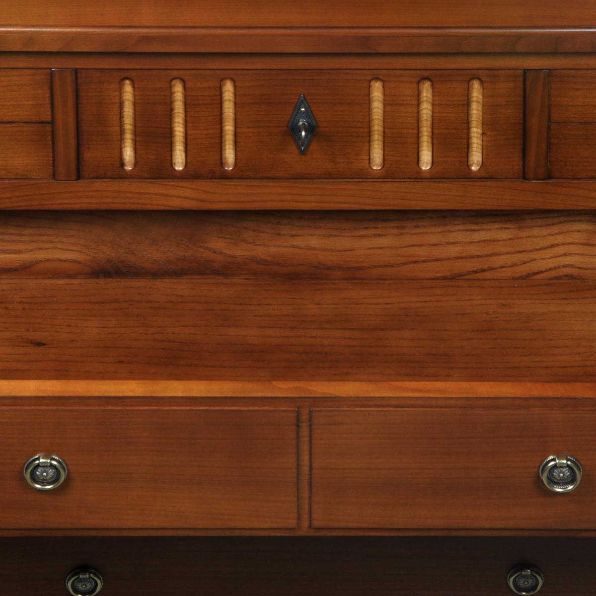 Cassettiera a 4 cassetti in stile francese Directoire in legno massiccio di ciliegio - Commodinette in vendita 1