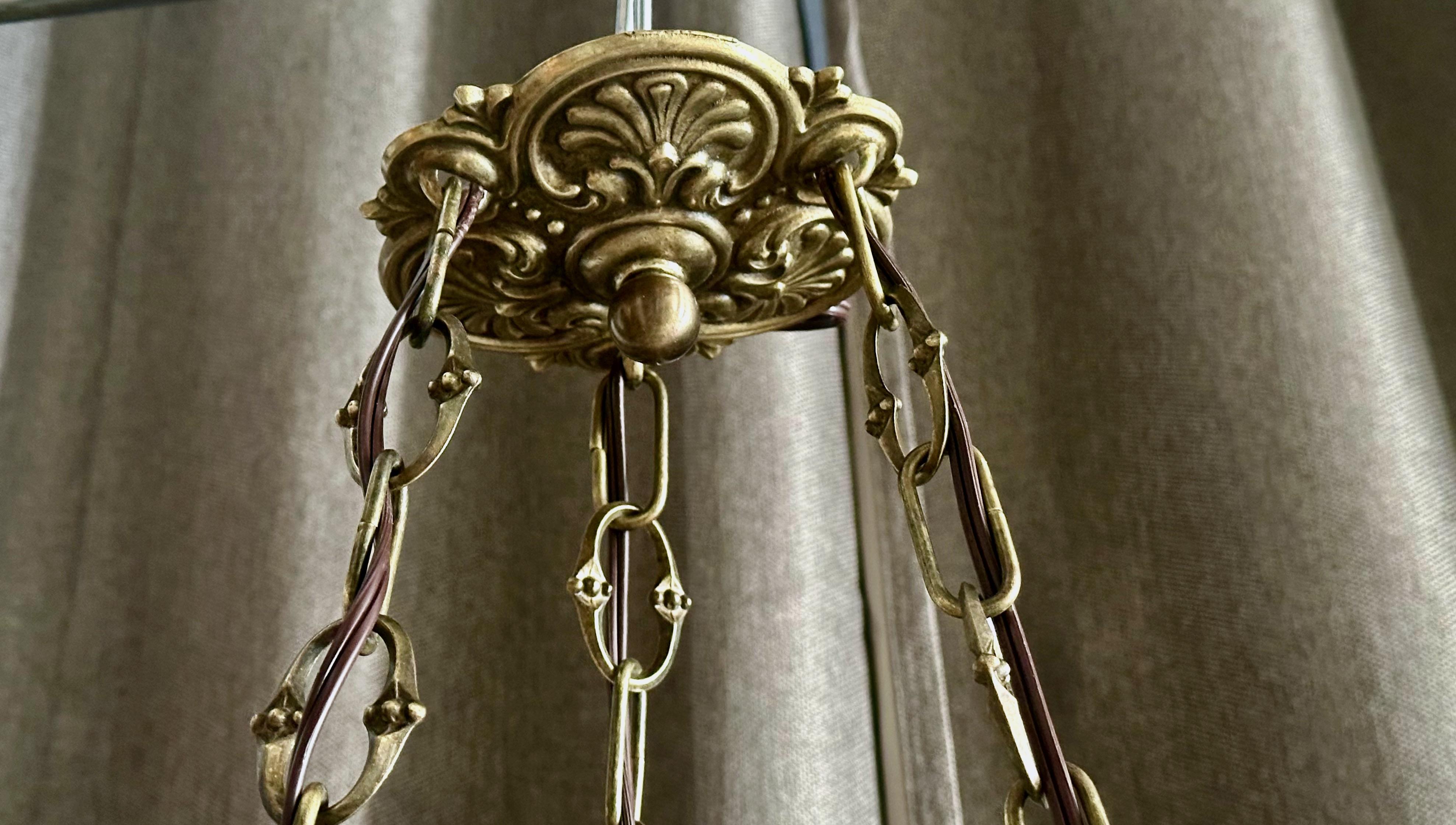 Lampadario a sospensione in alabastro in stile Directoire francese in vendita 8