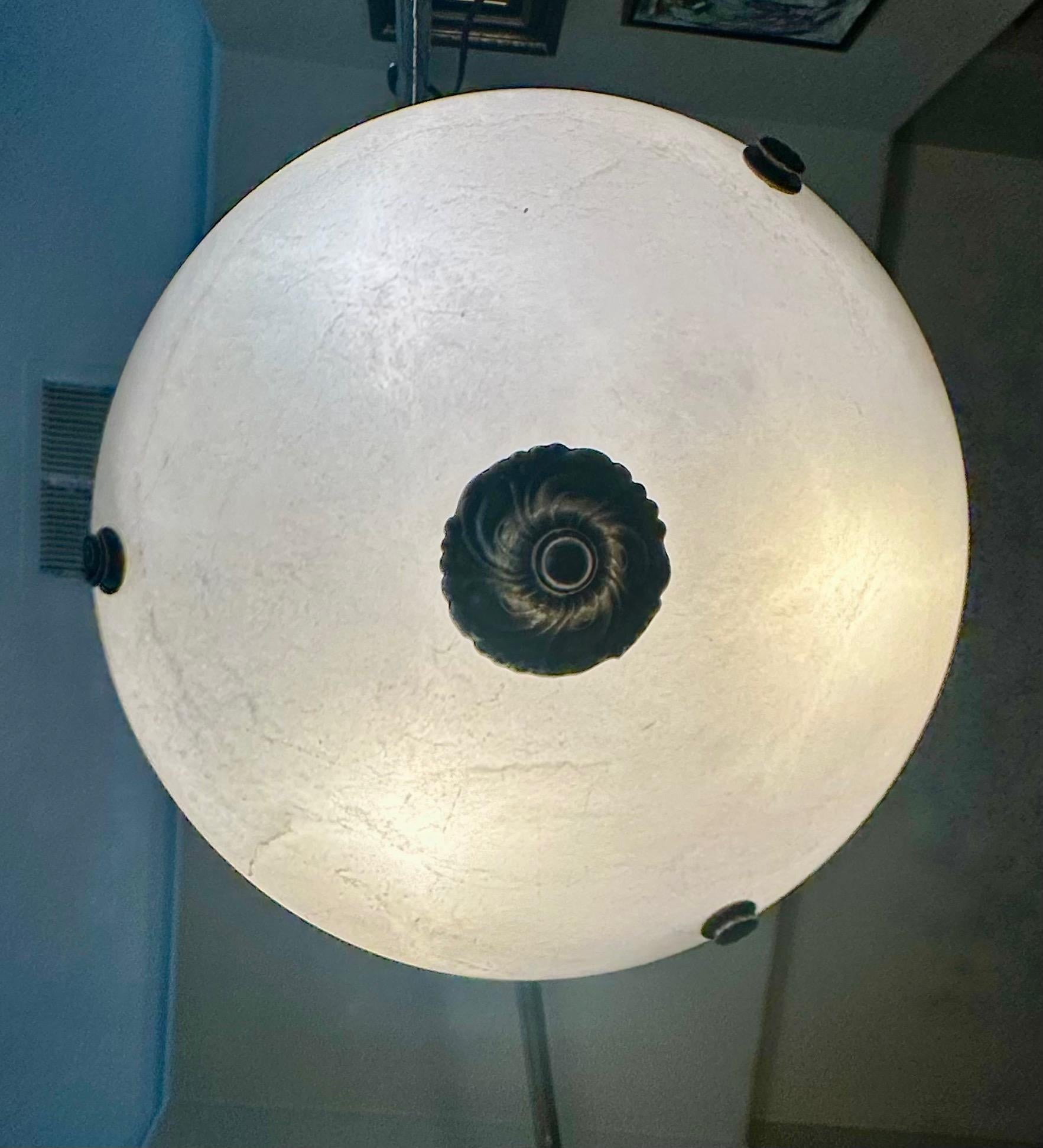 Lampadario a sospensione in alabastro in stile Directoire francese in vendita 10